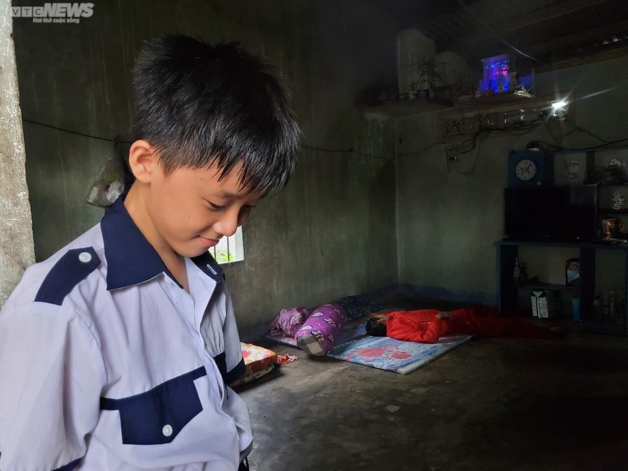 'Nếu cho con điều ước, con ước có tiền chữa bệnh cho mẹ’ - 1