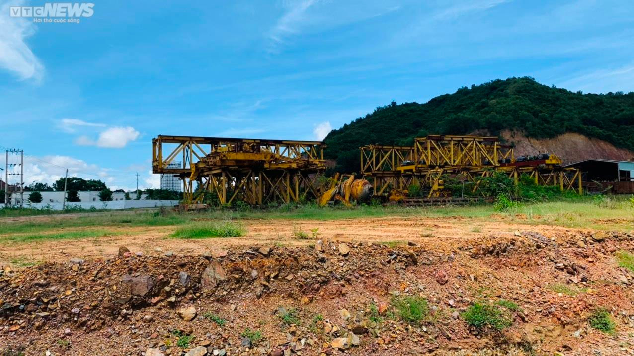 Bình Định: Dự án trên 'đất vàng' sau 8 năm khởi công vẫn ngổn ngang, hoang hóa - 5