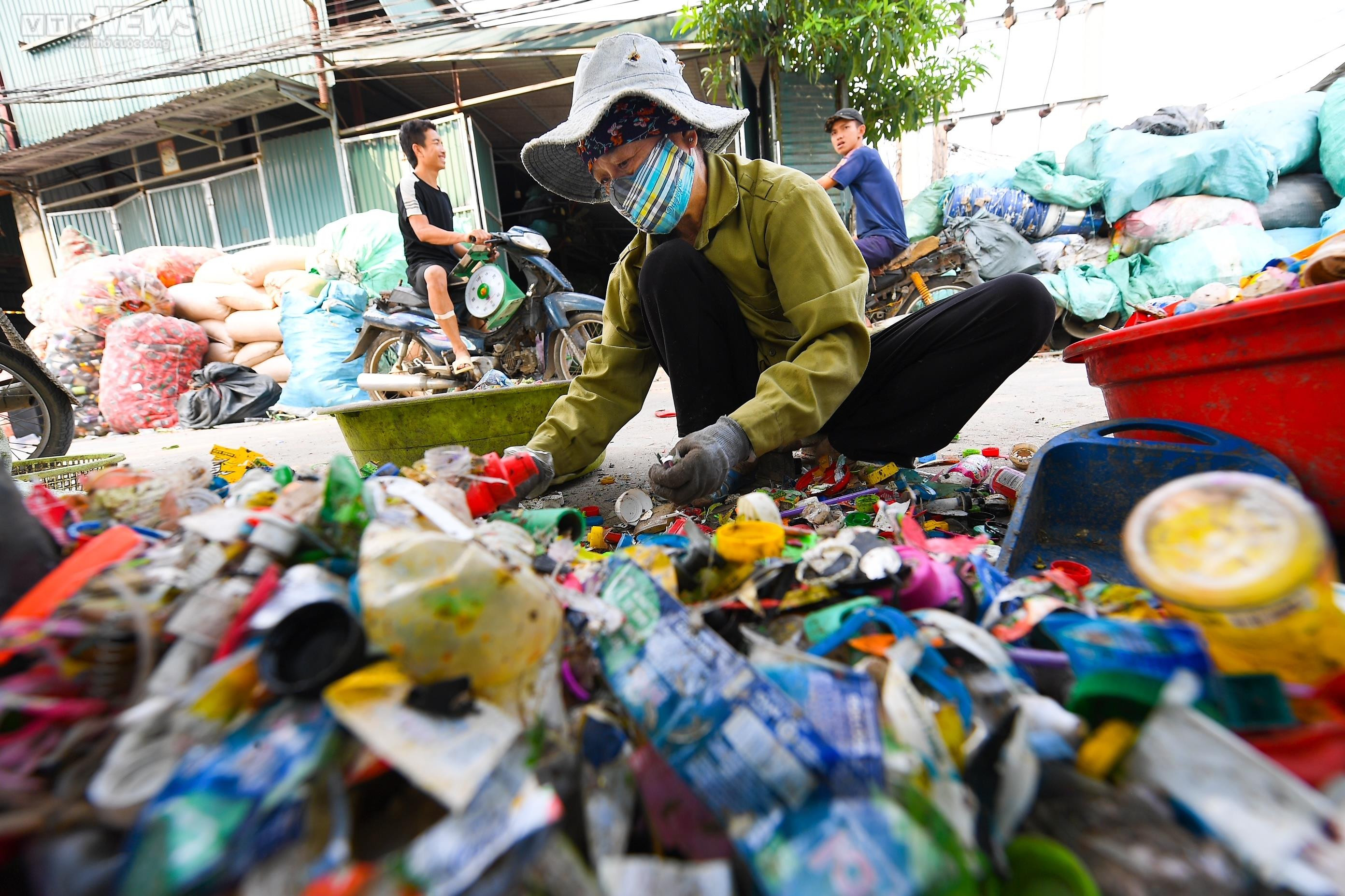 Rác thải nhựa - nỗi ám ảnh của sinh vật biển - 9