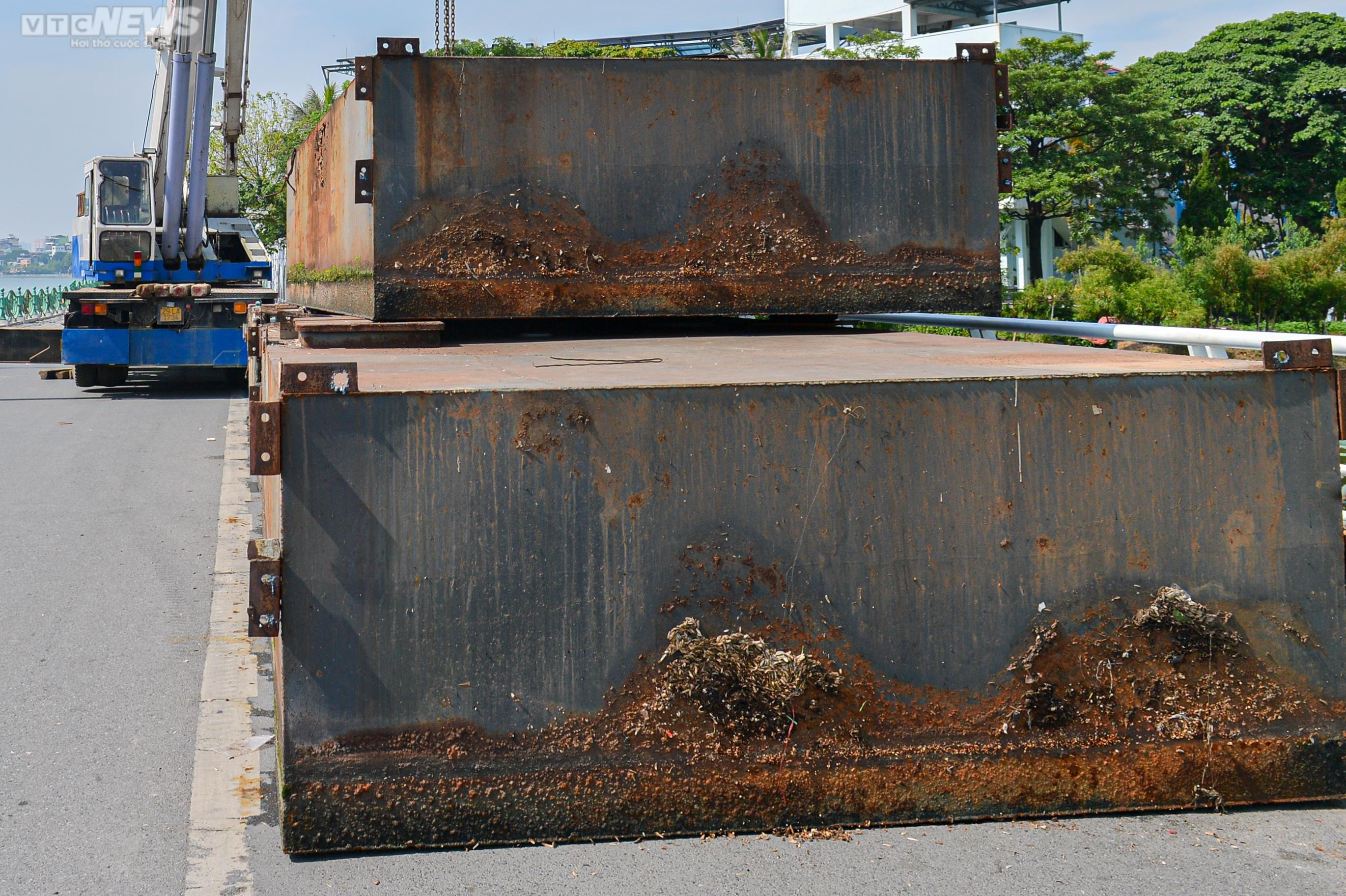 Ảnh: Hà Nội tháo dỡ 5 du thuyền cuối cùng tại Hồ Tây - 8