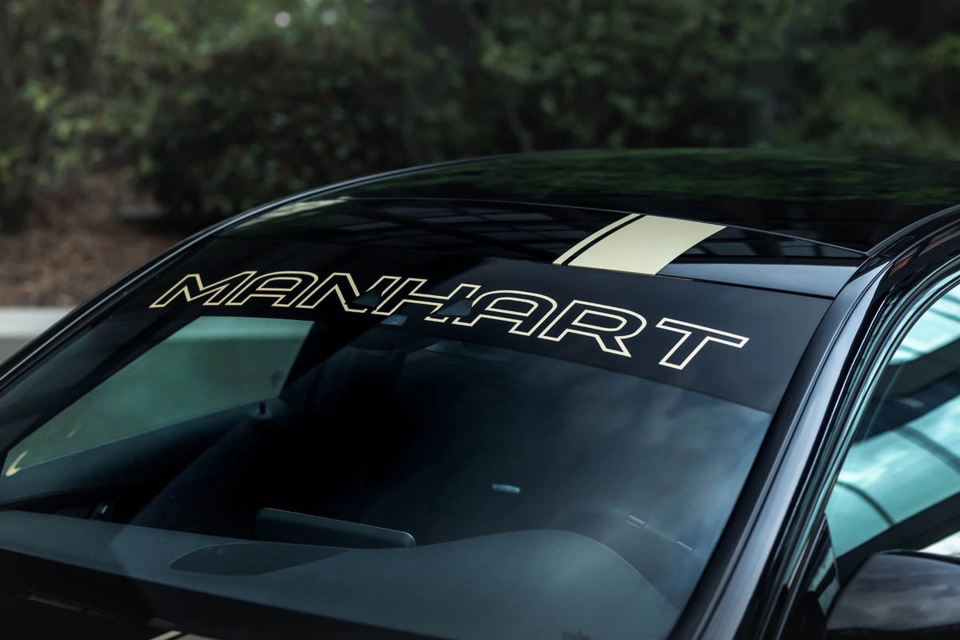 Mercedes-AMG C63 mạnh mẽ với bản độ của Manhart - 5