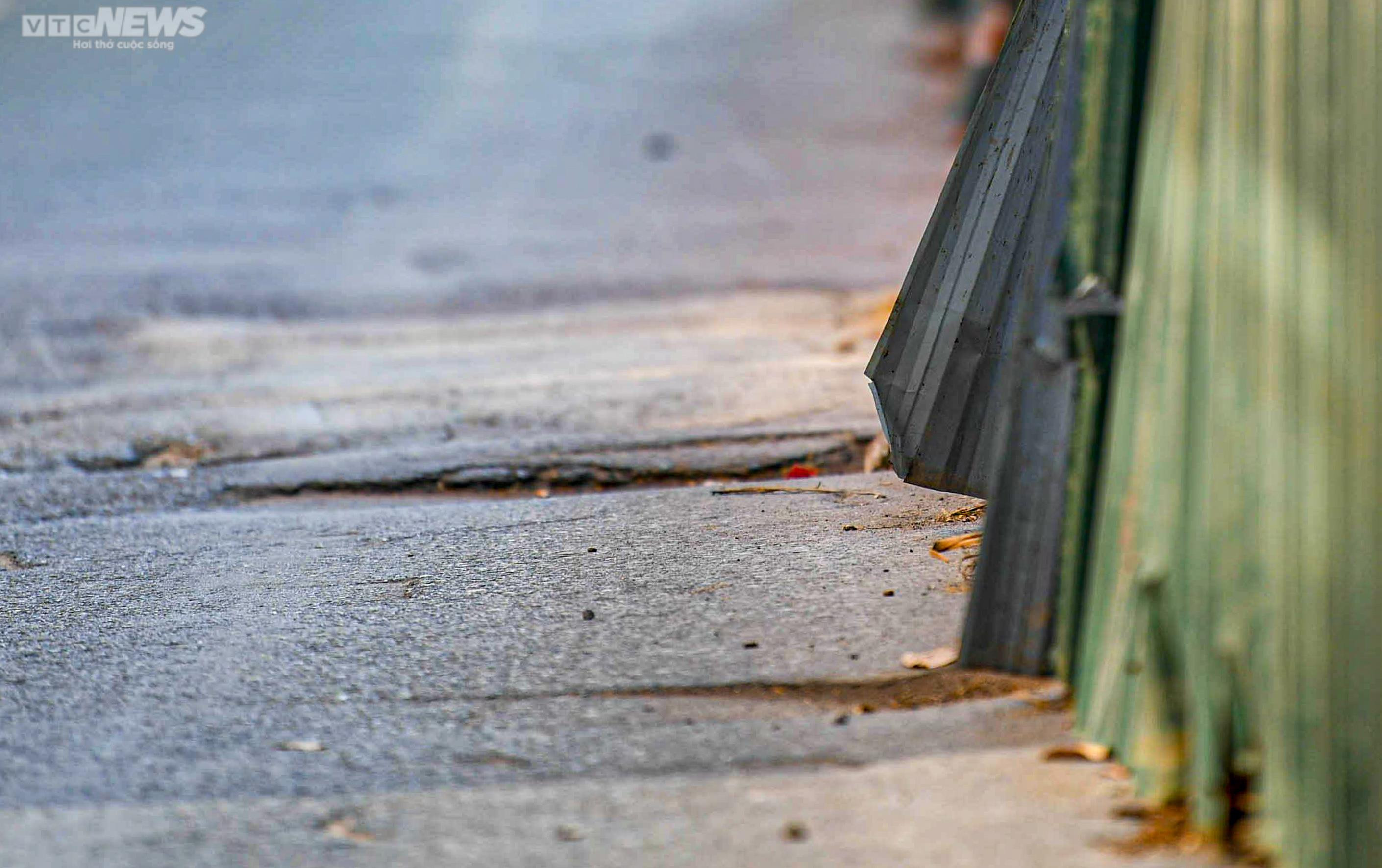 Dự án cầu vượt chữ C ở Hà Nội chậm tiến độ, dân khổ sở vì ùn tắc liên miên - 13