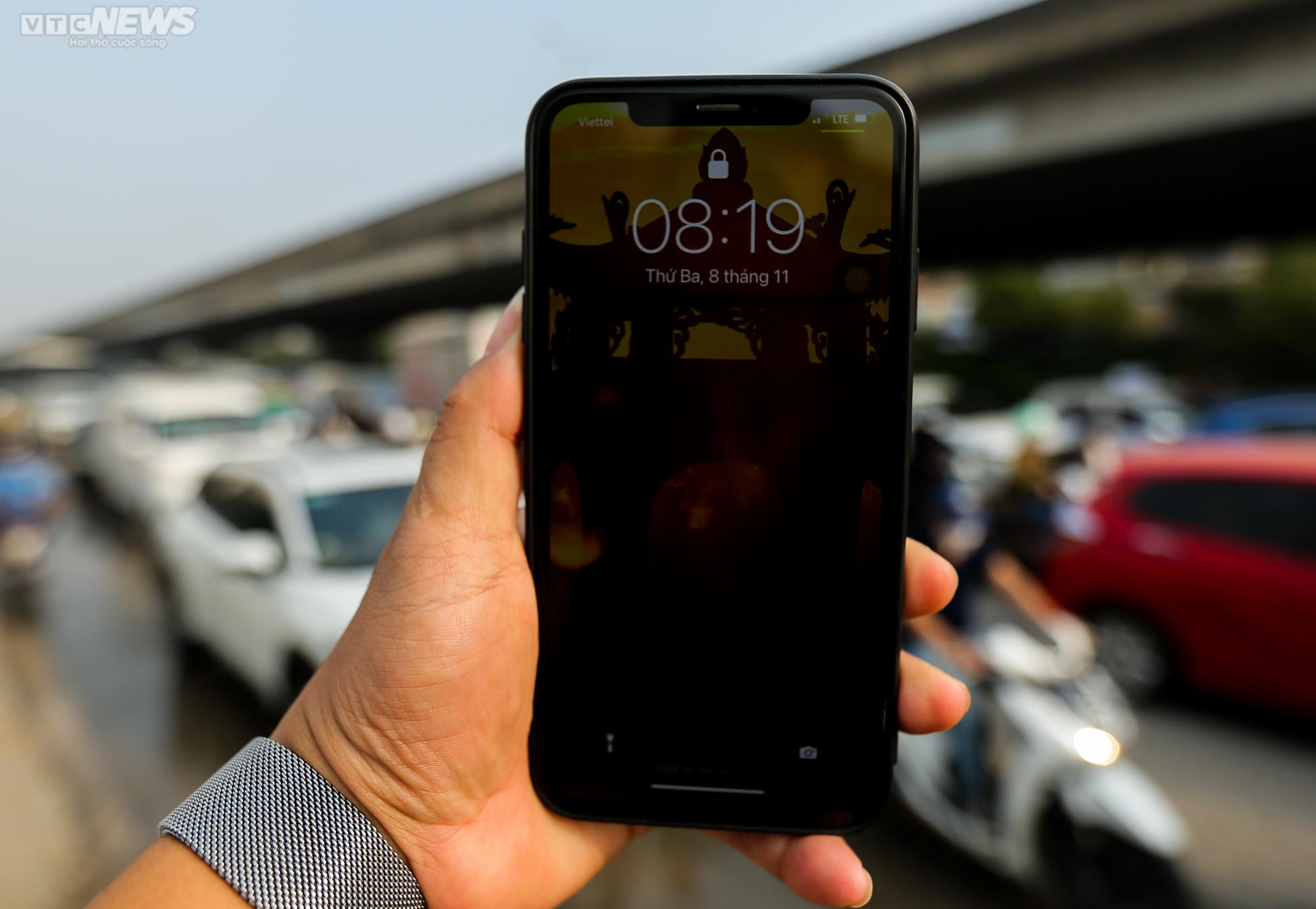 Thảm cảnh ùn tắc ngày lẫn đêm trên con đường giao thông huyết mạch Thủ đô - 7