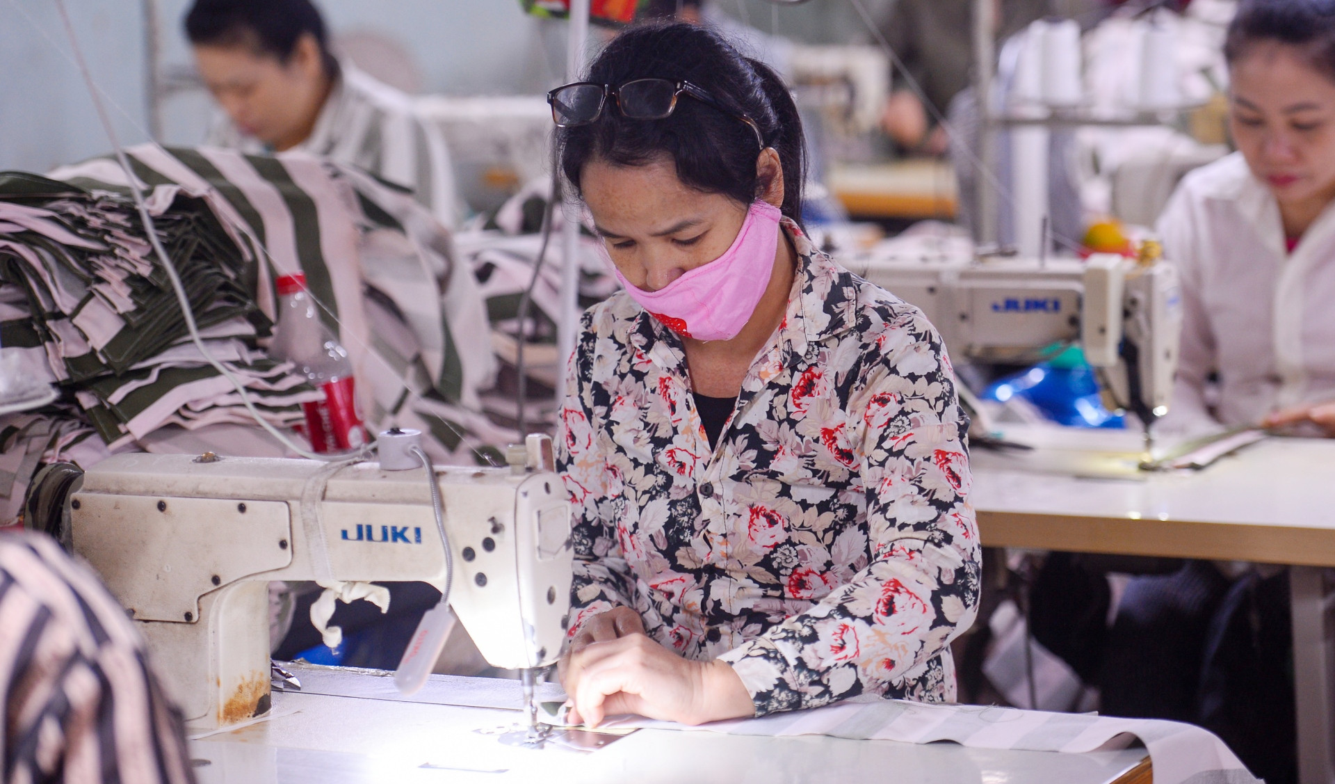 Một ngày làm việc của nữ phạm nhân trong trại giam Ngọc Lý - 6