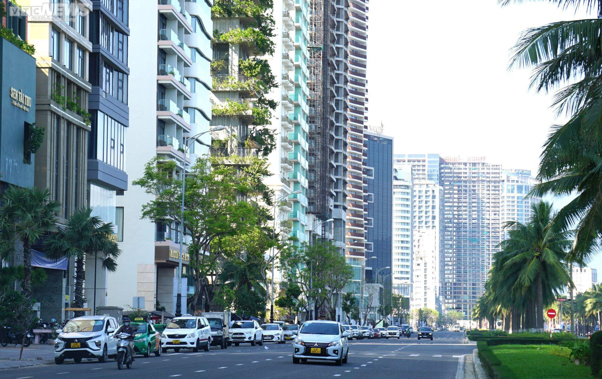 Ồ ạt rao bán khách sạn ven biển ở Đà Nẵng - Quảng Nam - 1