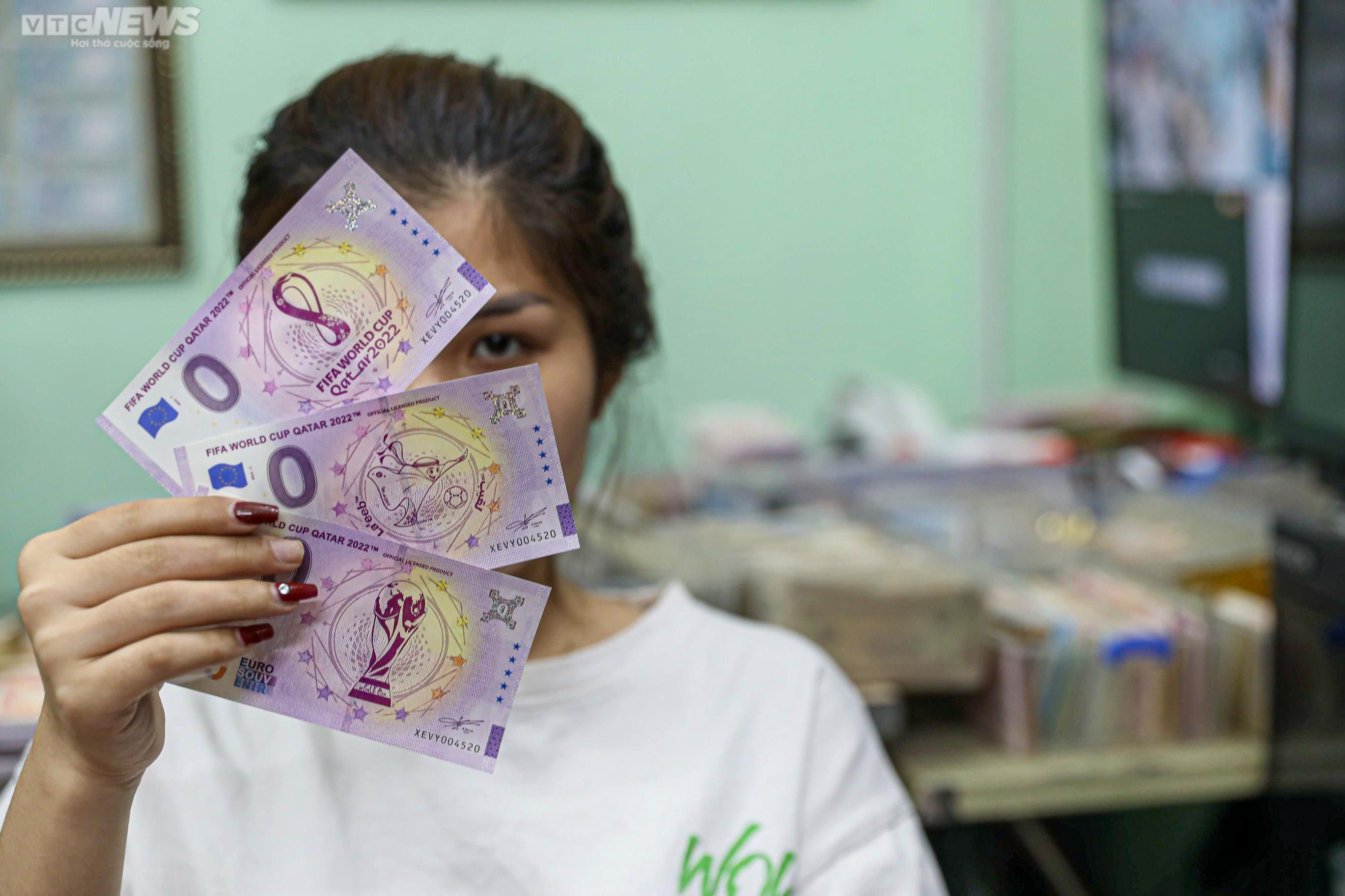 Độc đáo bộ sưu tập tiền lưu niệm 0 Euro cho vòng chung kết World Cup 2022 - 9