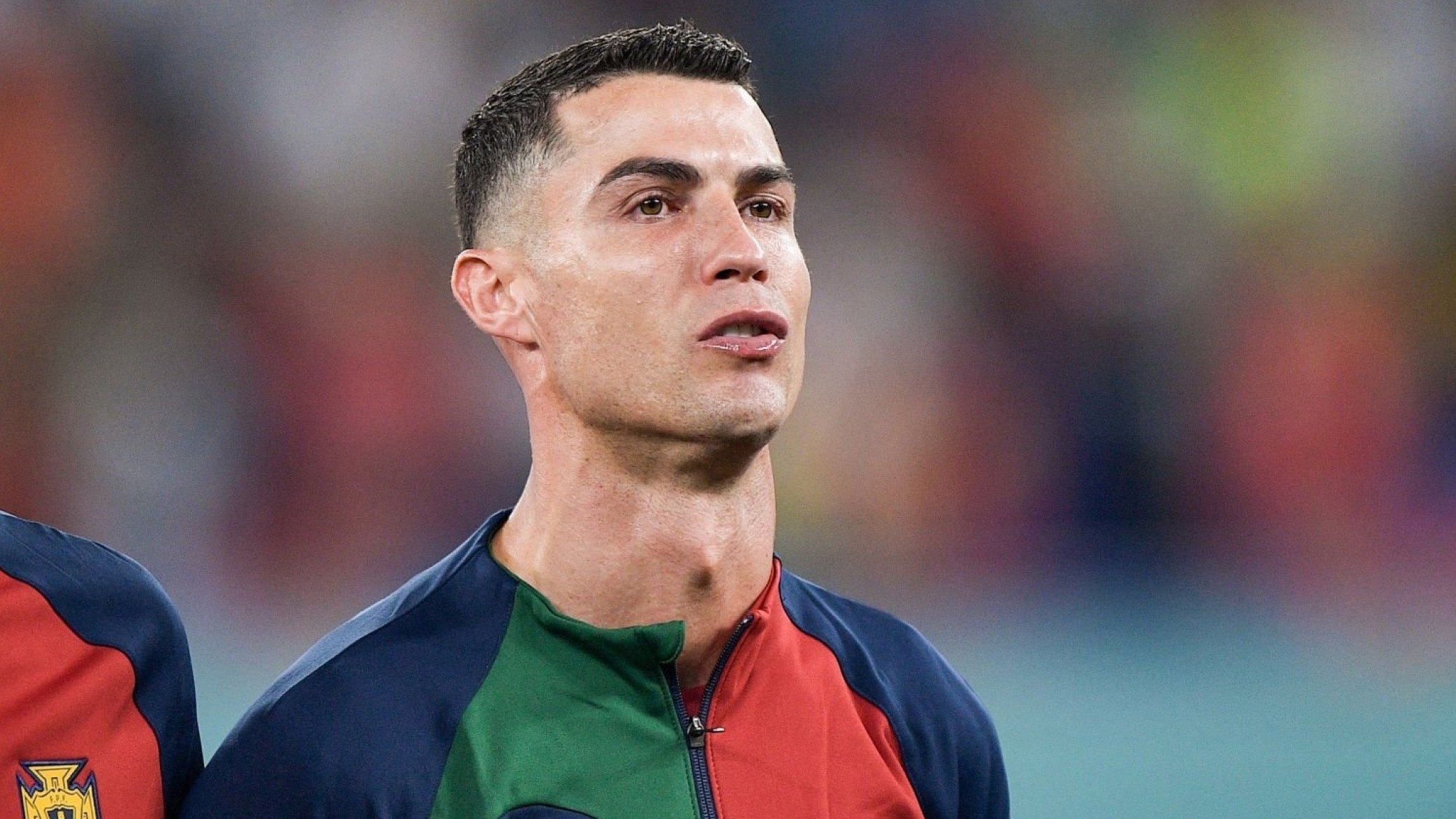 Ronaldo rưng rưng nước mắt hát quốc ca trận Bồ Đào Nha vs Ghana - 1