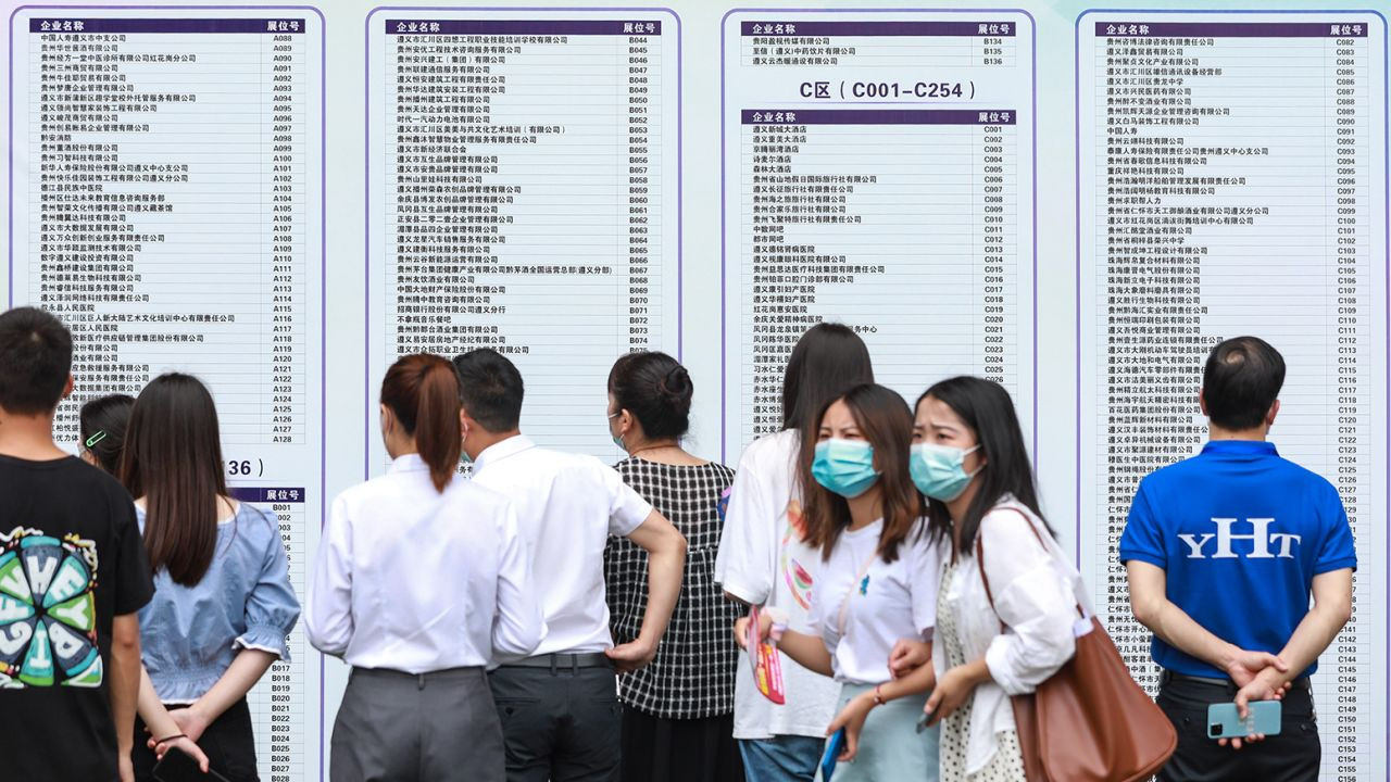 Sinh viên tỉnh lẻ Trung Quốc và mặc cảm 'dân nông thôn' - 3