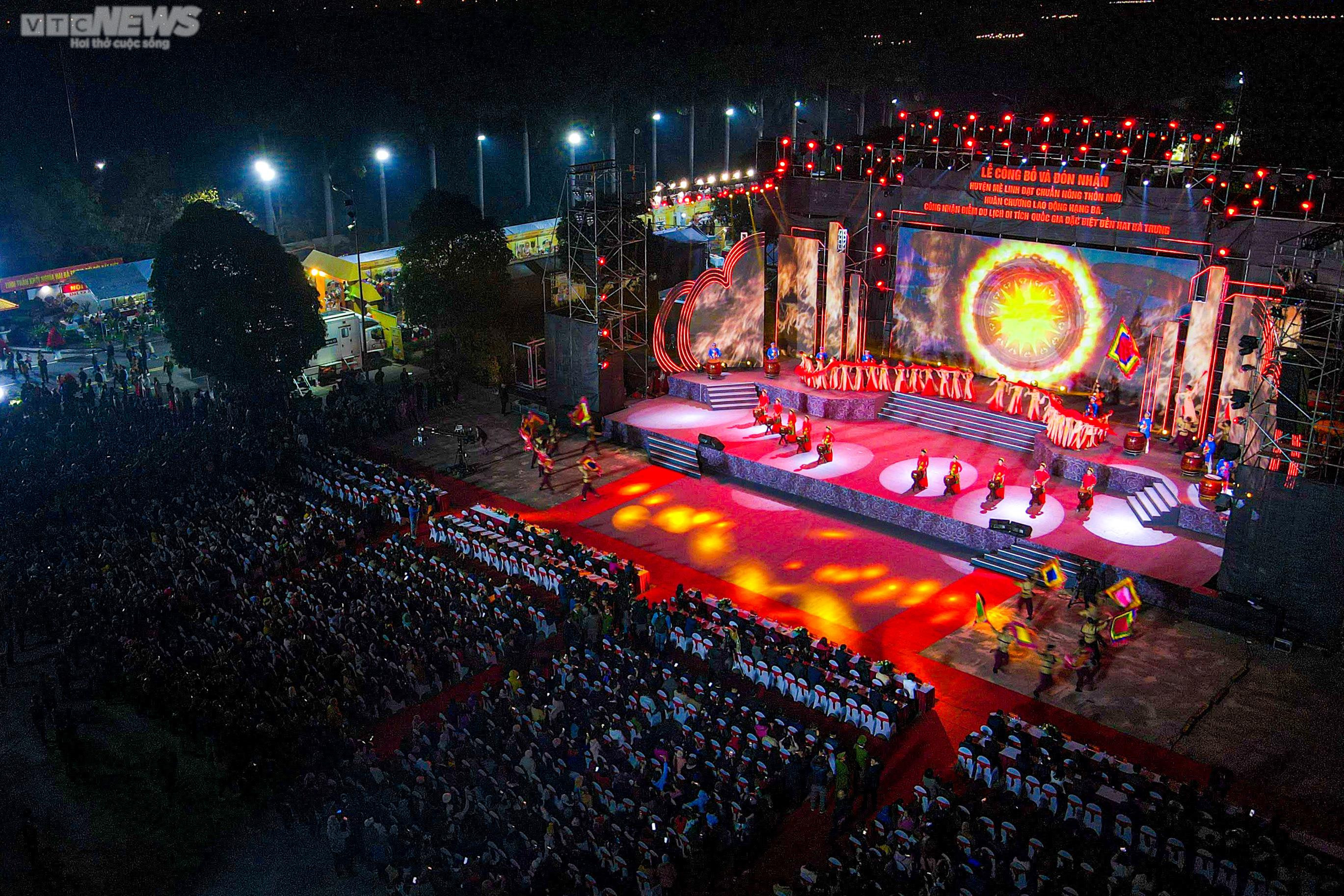 Huyện Mê Linh đón nhận danh hiệu đạt chuẩn nông thôn mới - 2