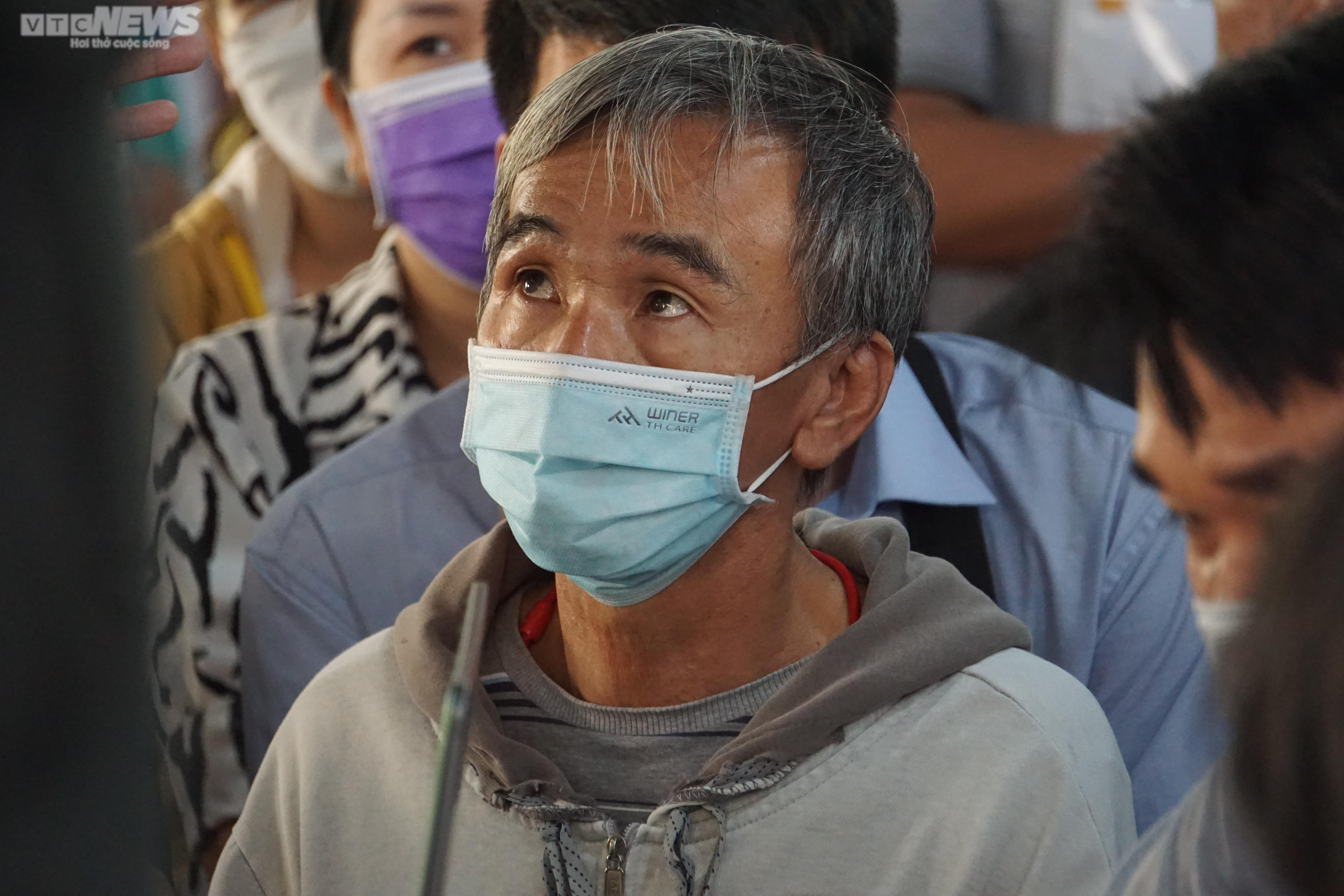 TAND TP.HCM đông kín người trong ngày cuối nhận đơn bị hại vụ án Công ty Alibaba - 13