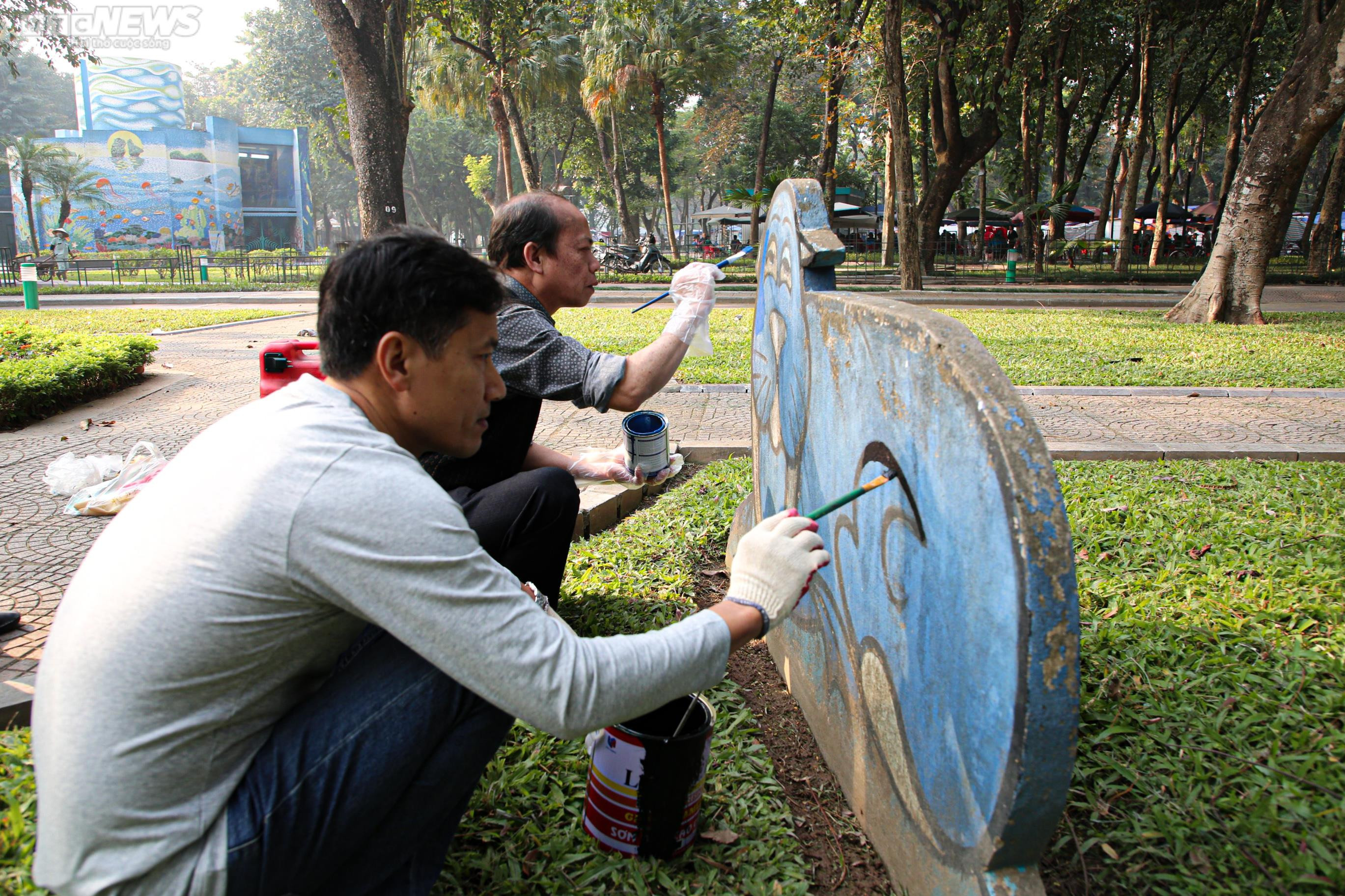 Hàng rào Công viên Thống Nhất được dỡ bỏ, người dân Thủ đô vui mừng - 9