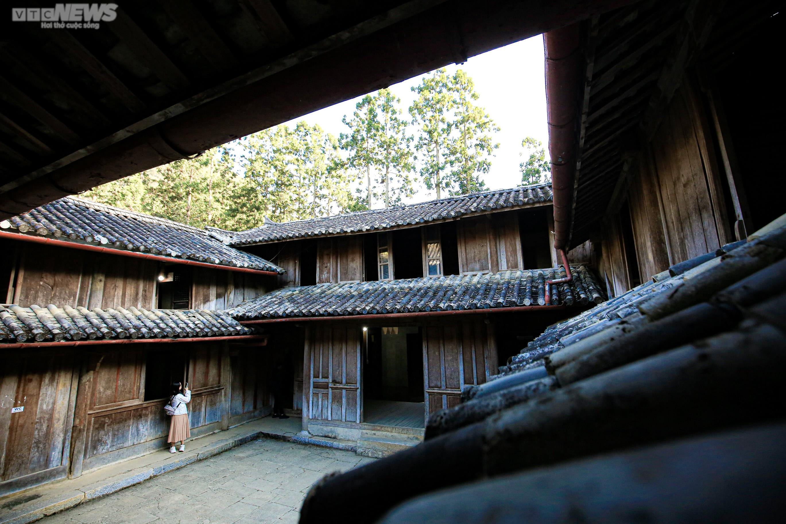 Khám phá dinh thự Vua Mèo trên cao nguyên đá Đồng Văn - 11