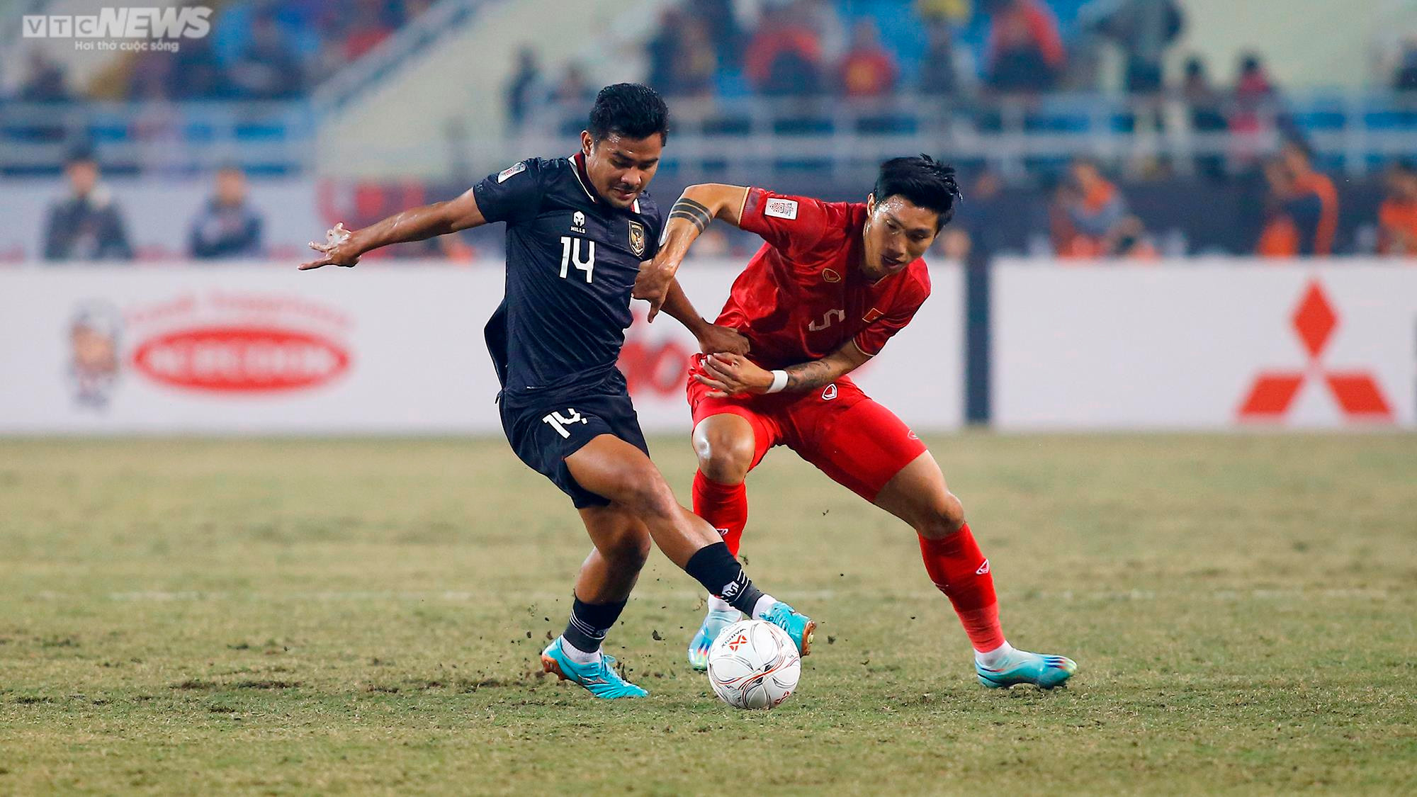Indonesia liên tục đá rắn, tuyển Việt Nam tỉnh táo chứng minh bản lĩnh - 5