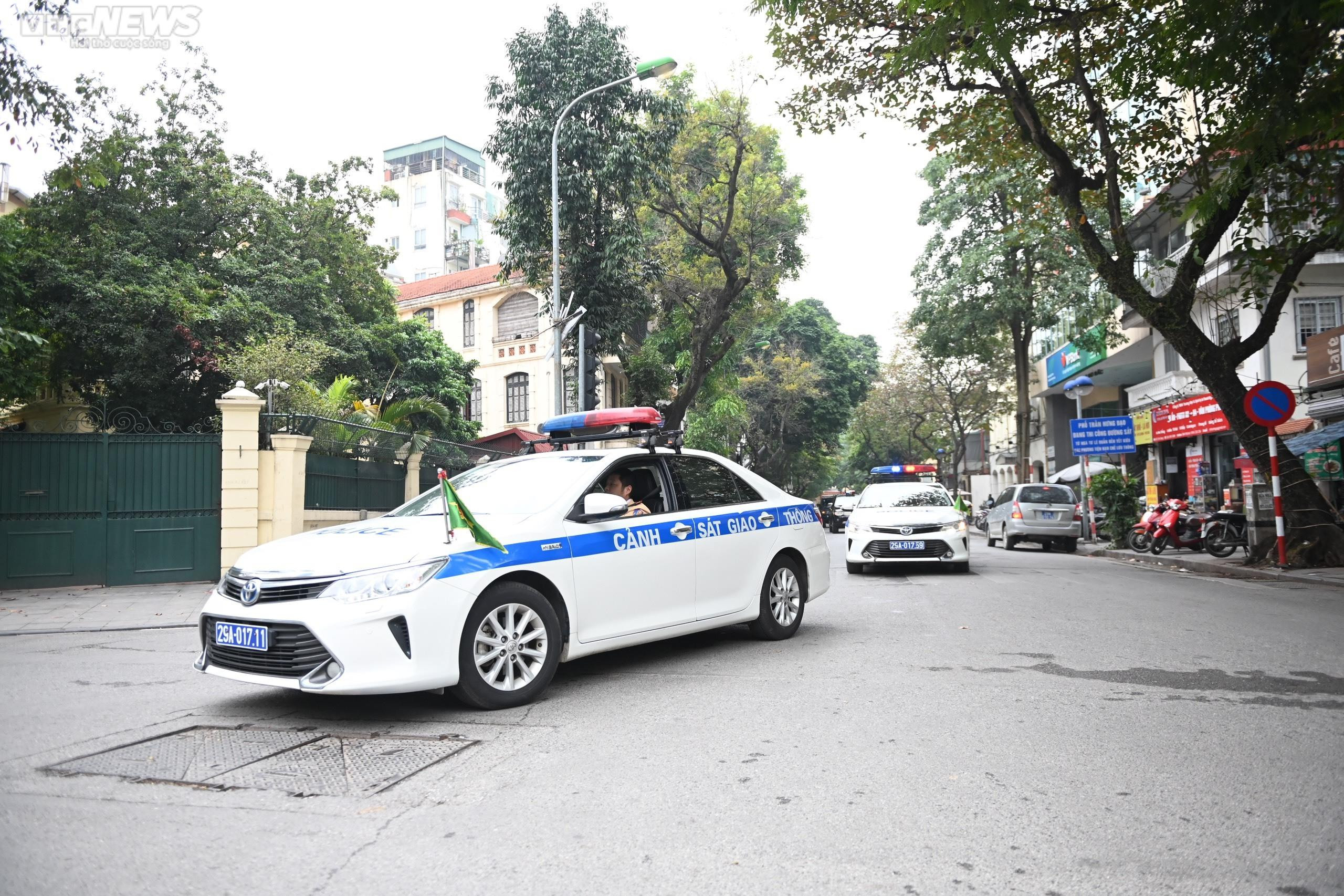 Công an Hà Nội xuất quân trấn áp tội phạm dịp Tết Nguyên đán - 10