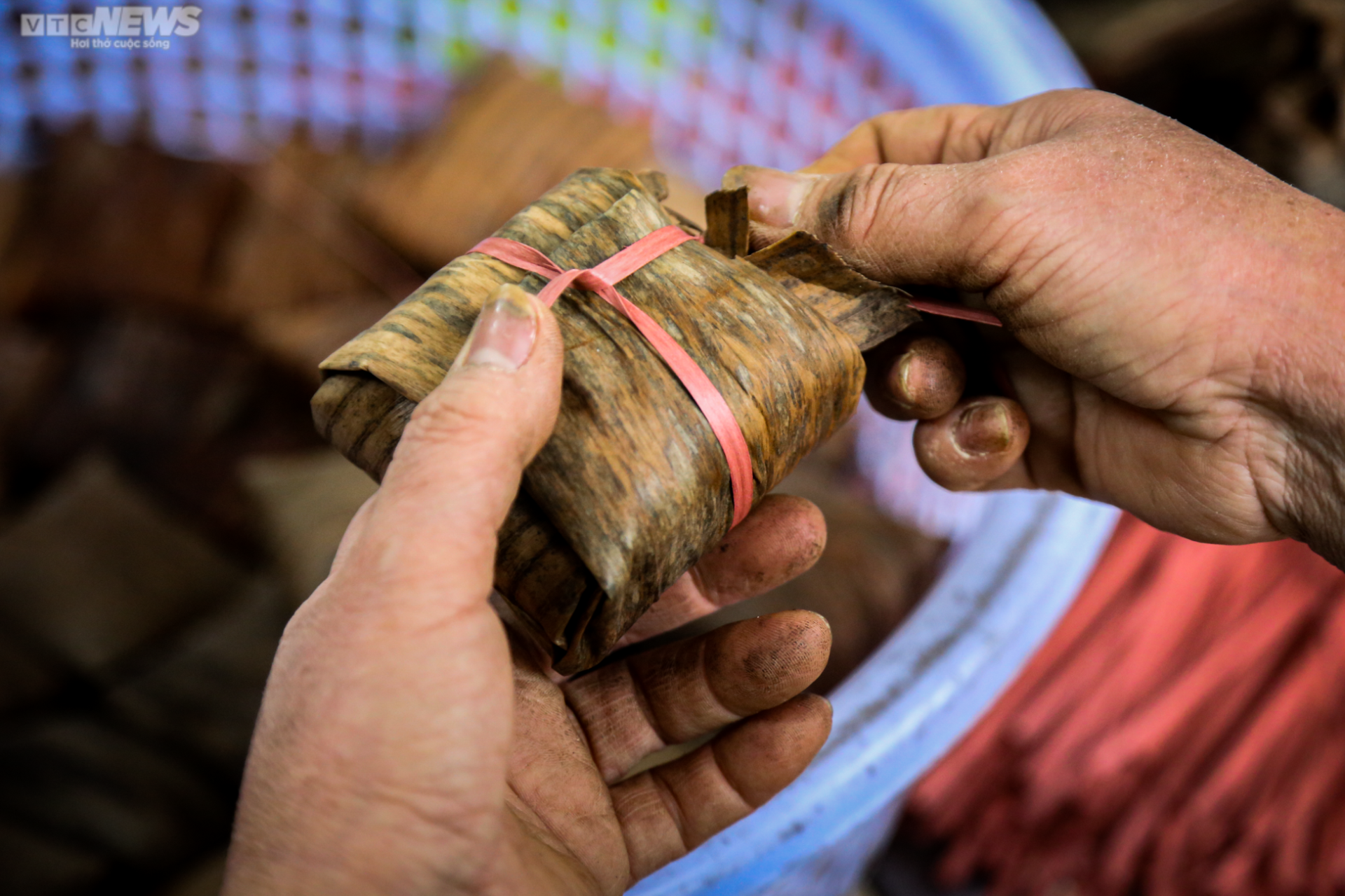 Làng bánh gai trăm tuổi ở Hà Tĩnh bận rộn ngày cuối năm - 2
