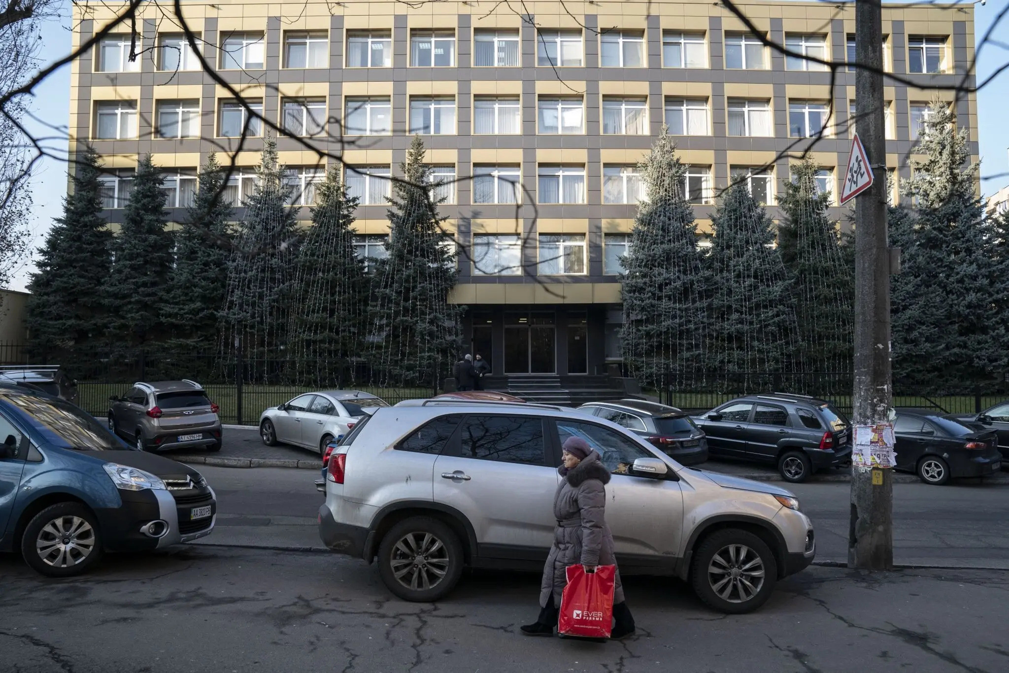 Cuộc đời rắc rối của con trai Tổng thống Mỹ - Hunter Biden - 5