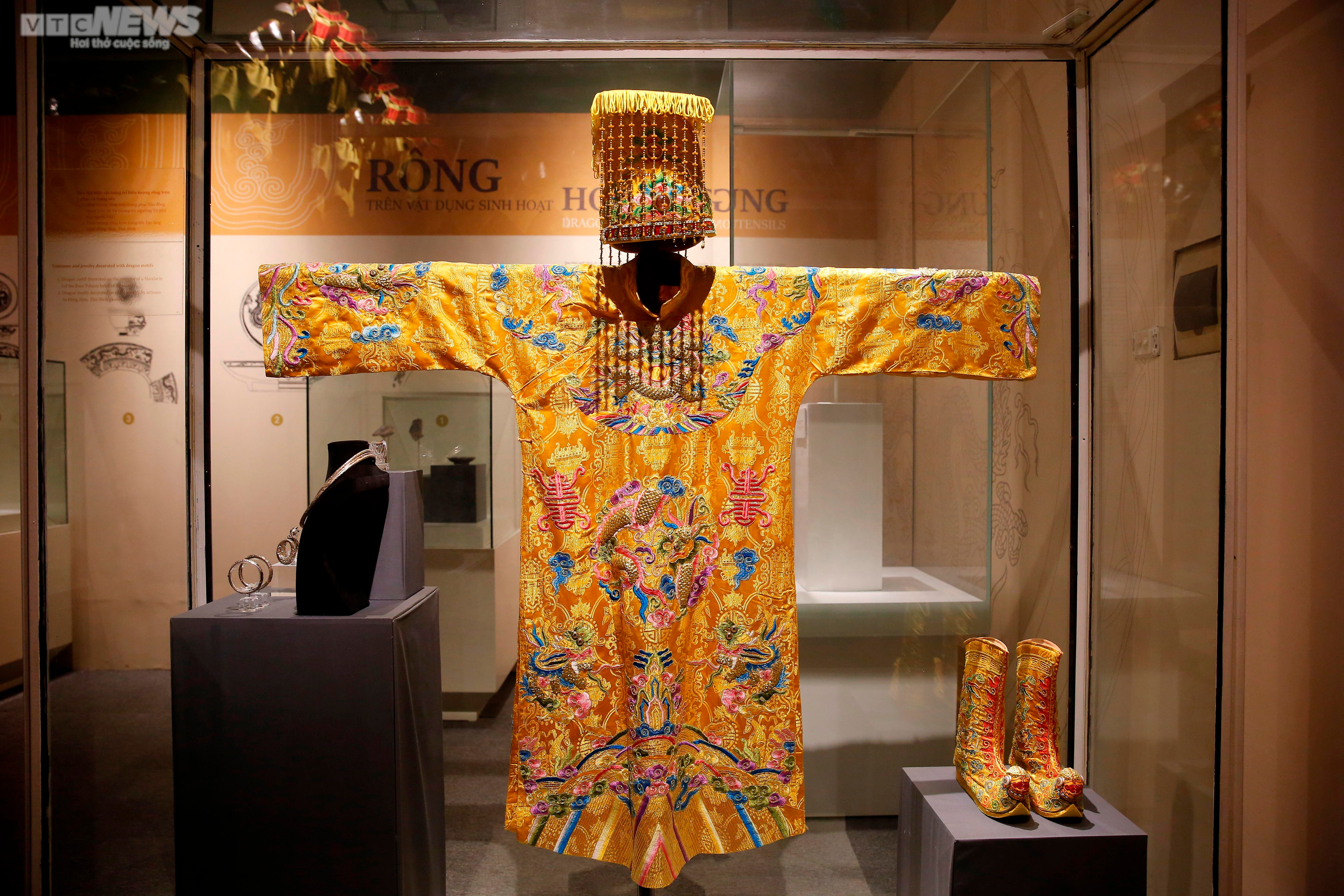 Nét uy quyền của rồng qua các vương triều Đại Việt - 11