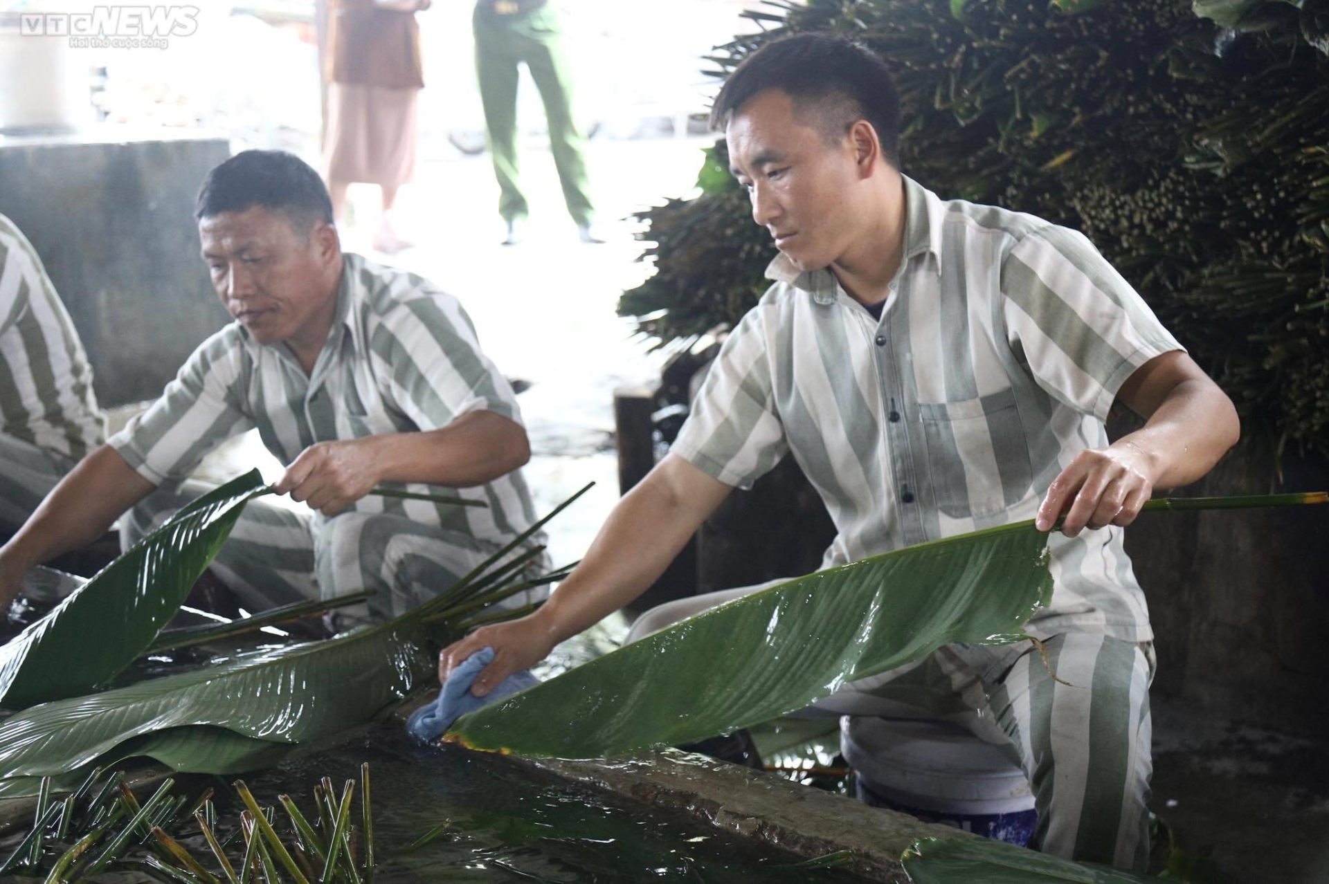 Mùa xuân sau cánh cửa trại giam Yên Hạ - 3