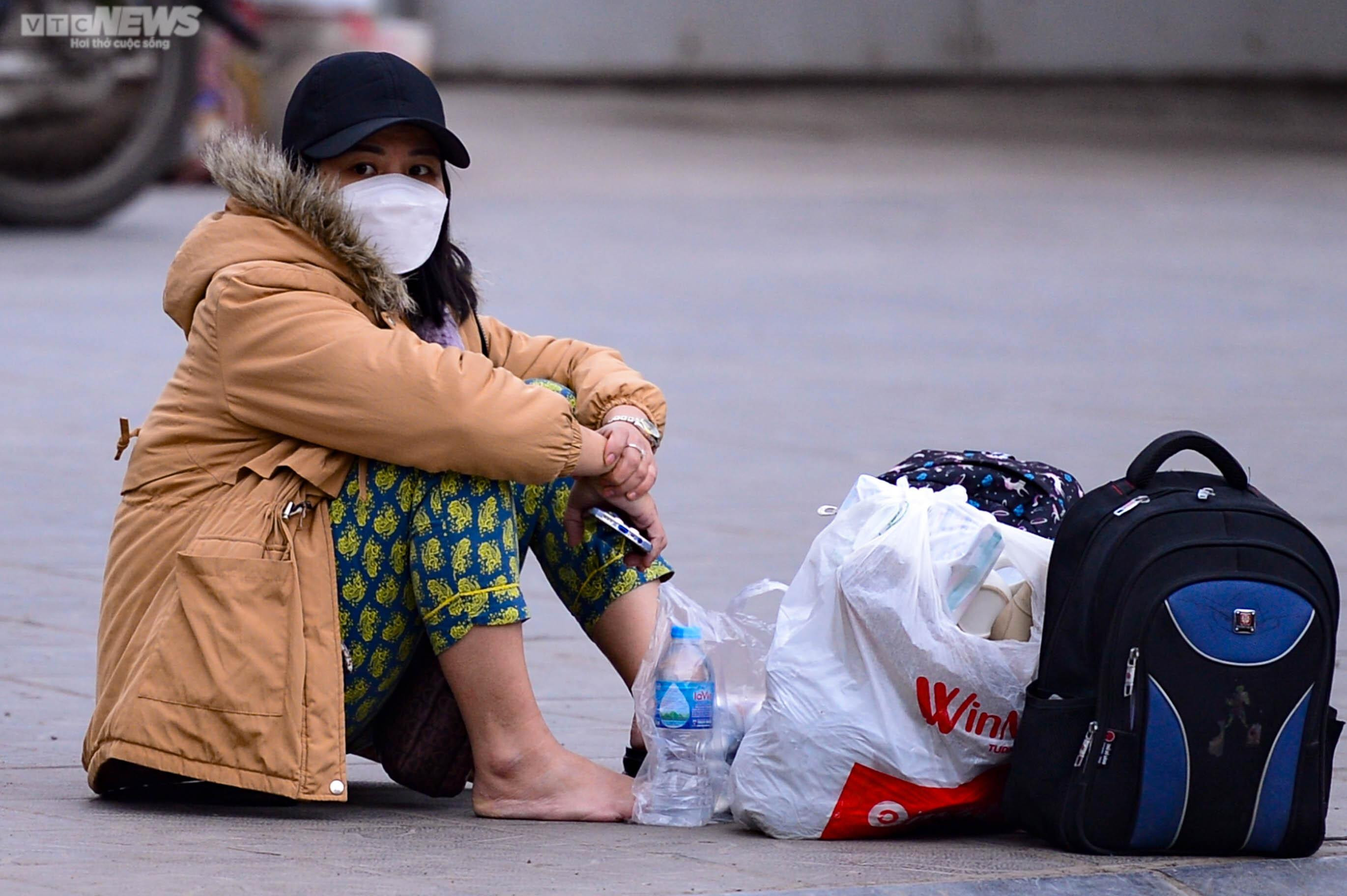 Cửa ngõ Hà Nội ùn tắc trong ngày làm việc cuối cùng trước kỳ nghỉ Tết - 5