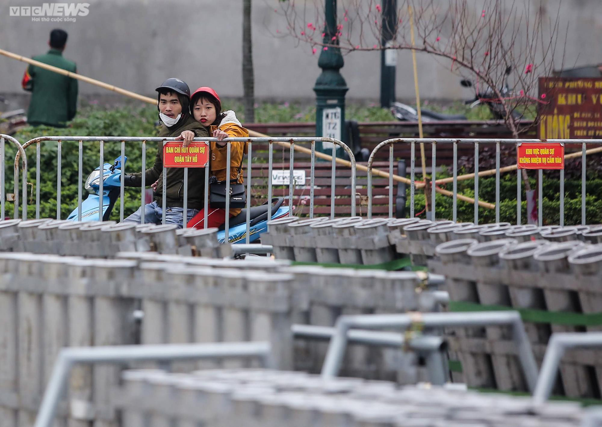 Mục sở thị trận địa pháo hoa ở Hà Nội trước ngày 'khai hỏa' - 9