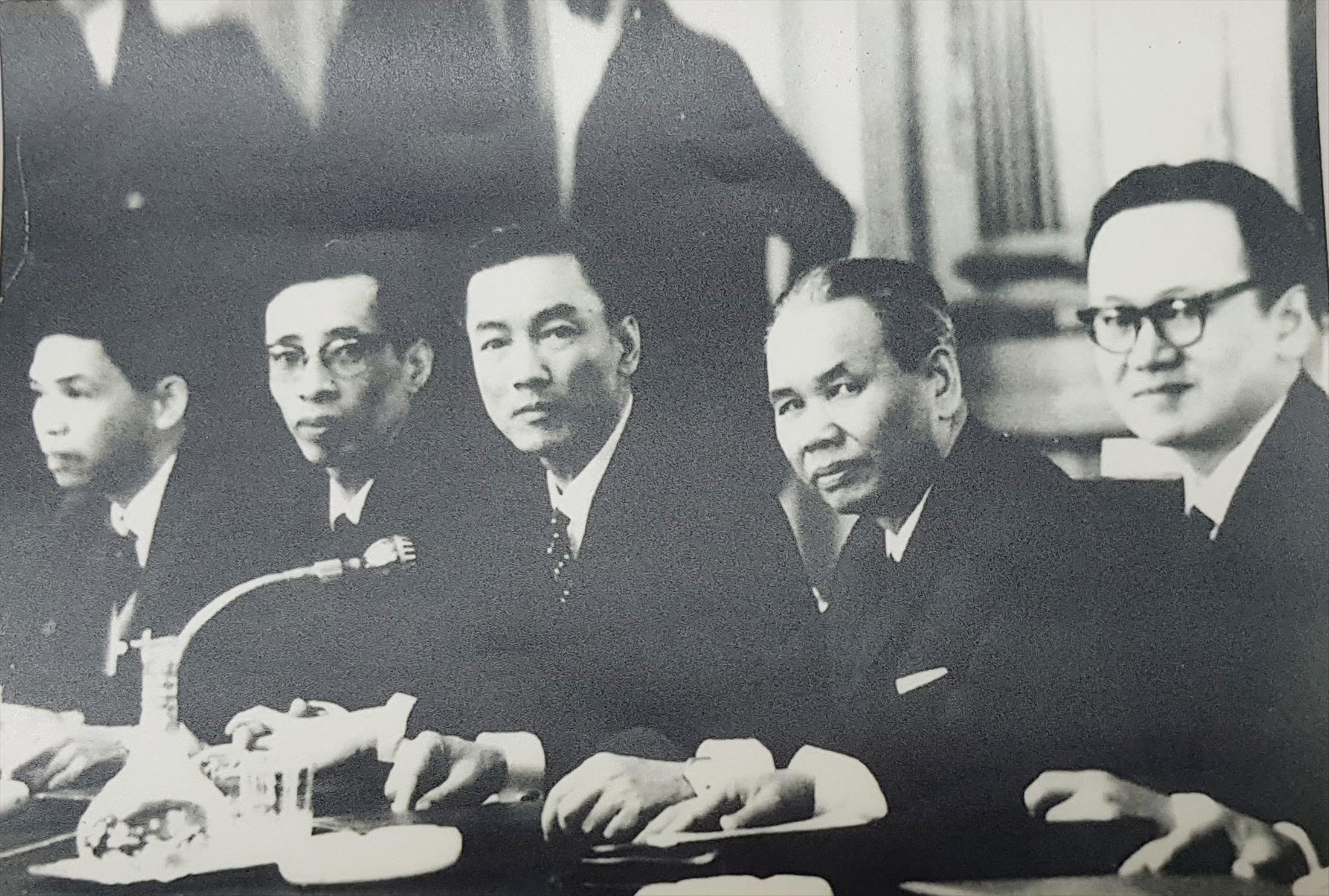 Những bức ảnh đặc biệt về đàm phán, ký kết Hiệp định Paris - 2