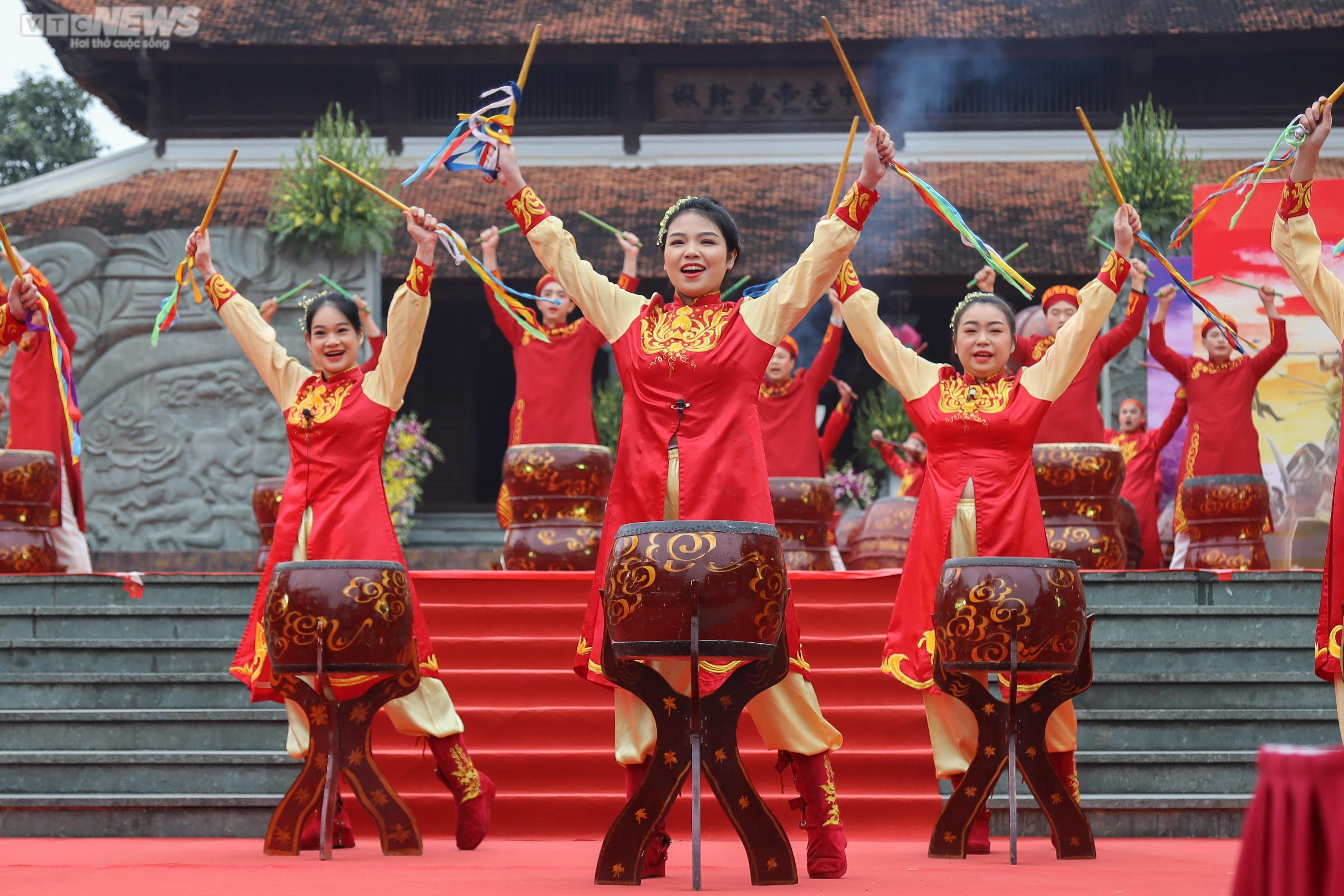 Gần 10.000 người dự lễ kỷ niệm 234 năm chiến thắng Ngọc Hồi - Đống Đa - 11