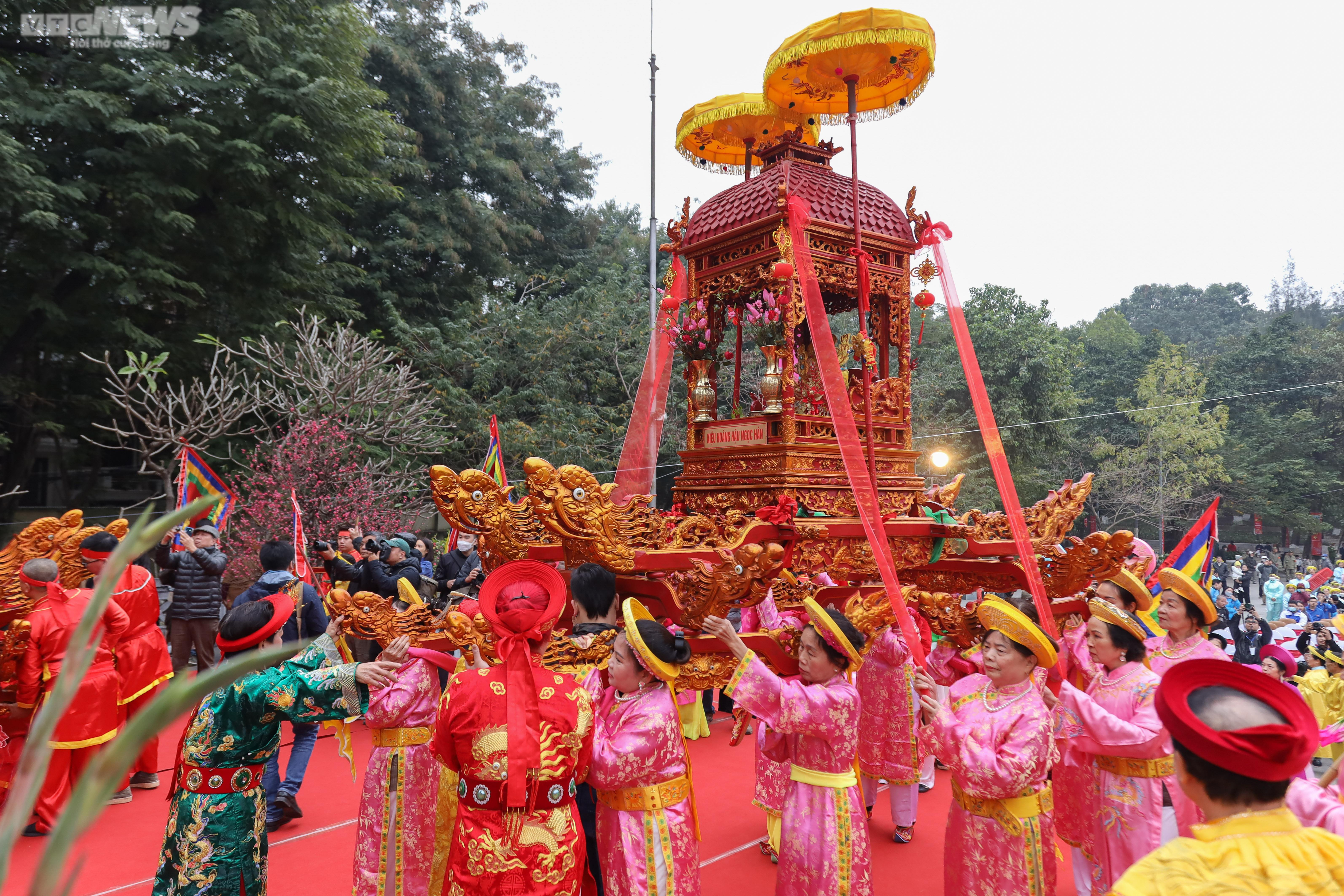 Gần 10.000 người dự lễ kỷ niệm 234 năm chiến thắng Ngọc Hồi - Đống Đa - 5