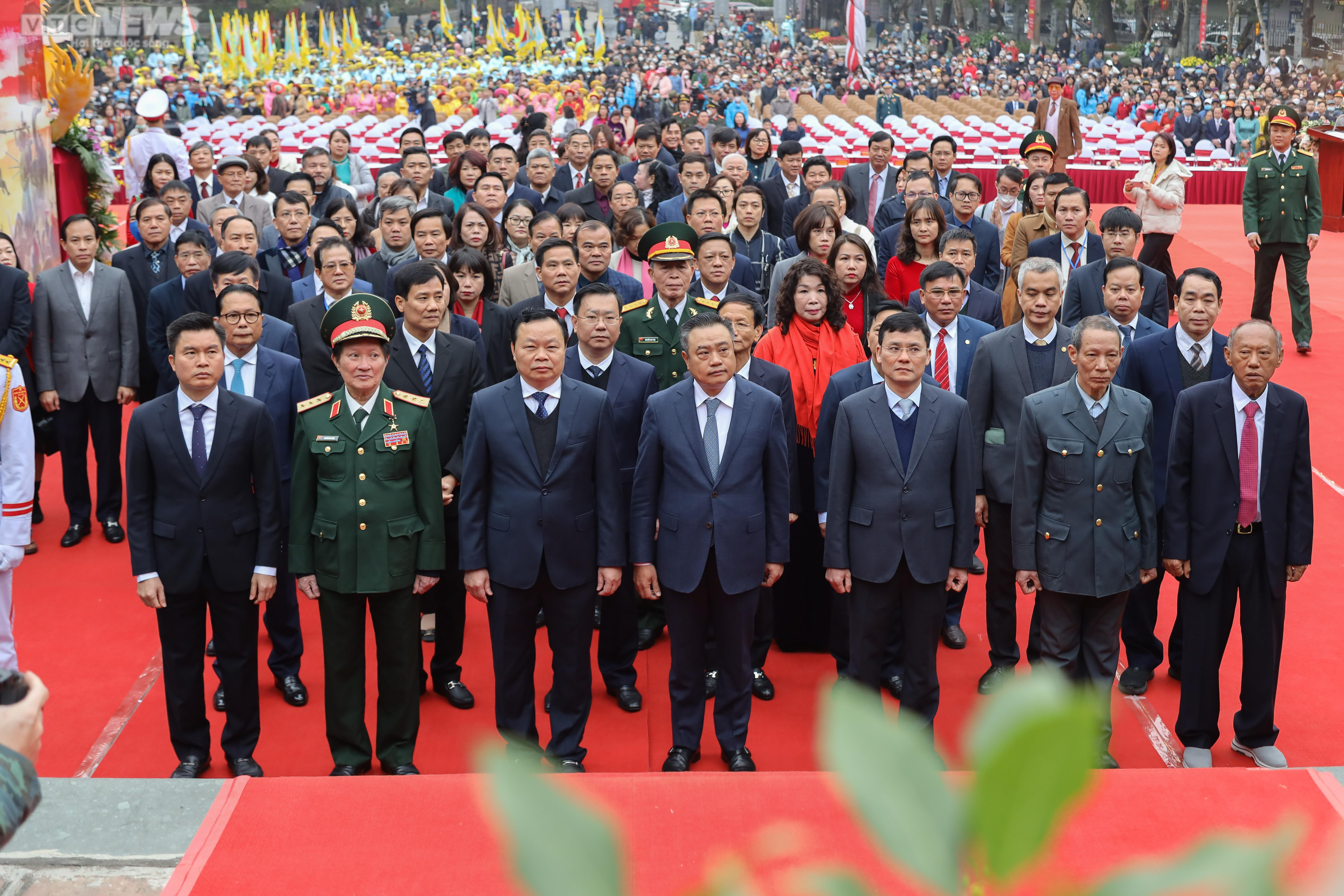 Gần 10.000 người dự lễ kỷ niệm 234 năm chiến thắng Ngọc Hồi - Đống Đa - 3