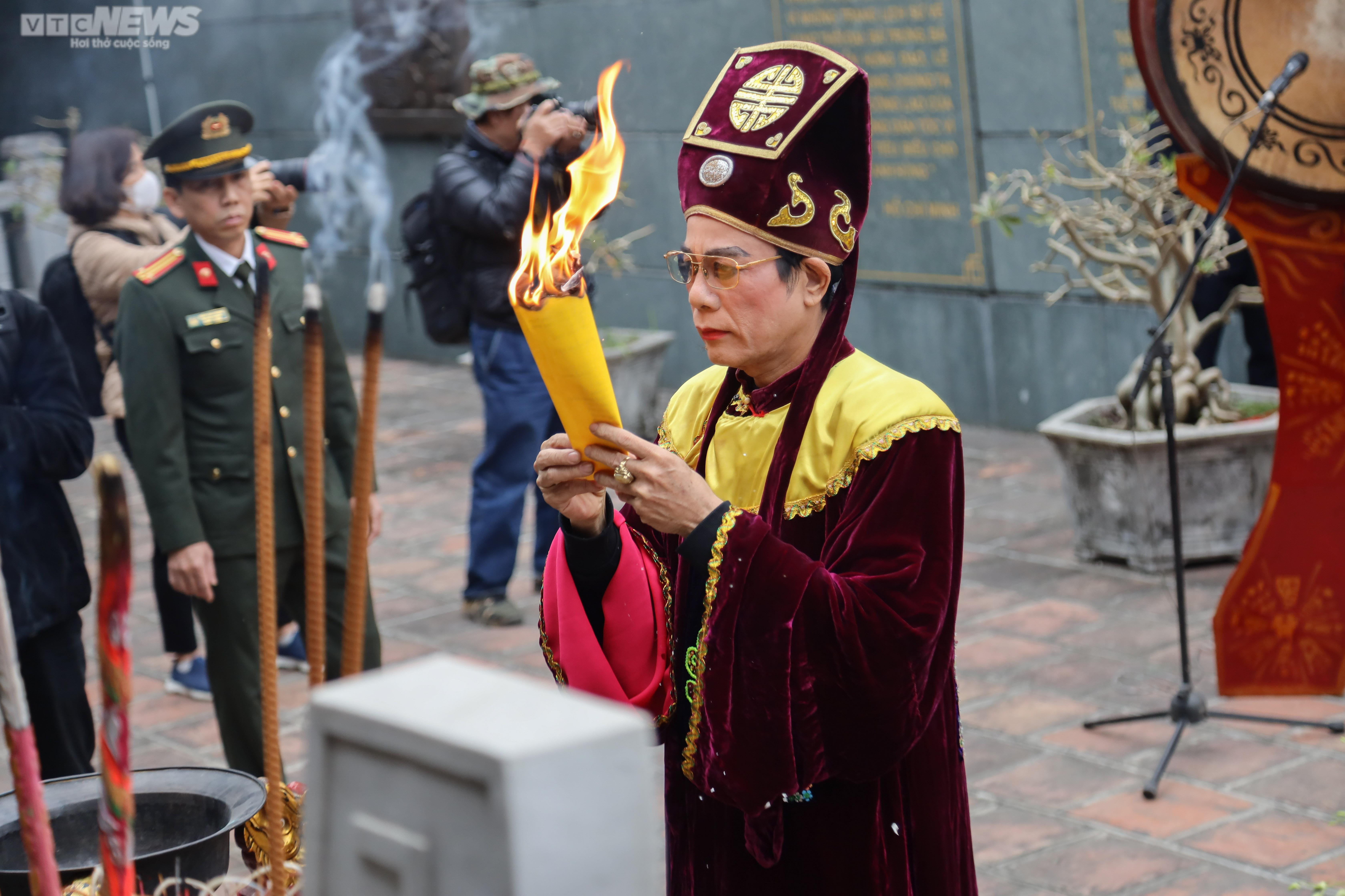 Gần 10.000 người dự lễ kỷ niệm 234 năm chiến thắng Ngọc Hồi - Đống Đa - 7