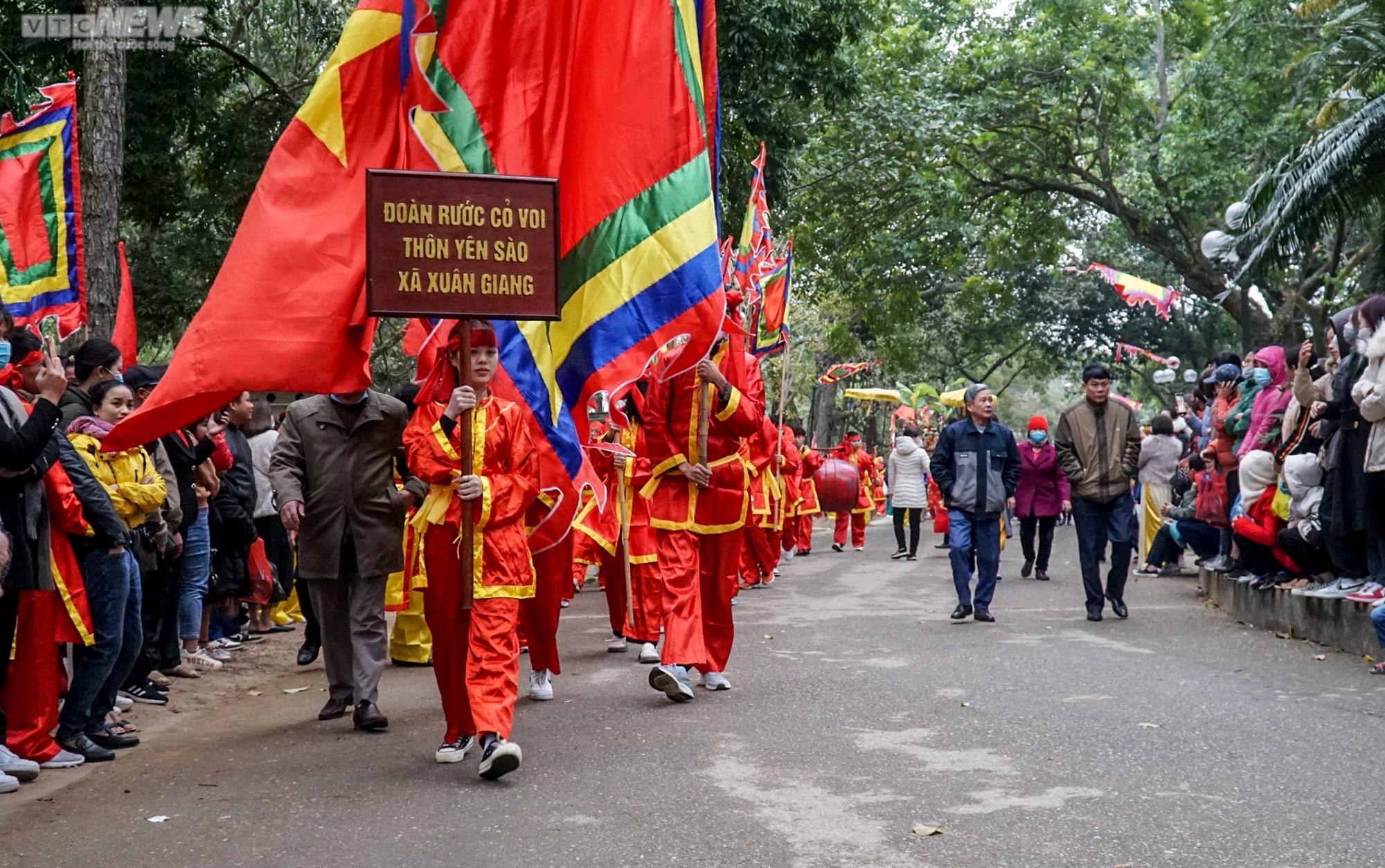 Nghìn người chịu rét đến ngắm dung nhan của 'nữ tướng' ở hội đền Gióng - 5