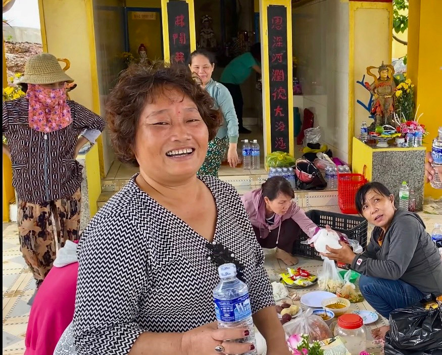 Bí ẩn ngôi tháp nhỏ 'mọc' giữa khu đầm diện tích lớn thứ hai ở Việt Nam - 4