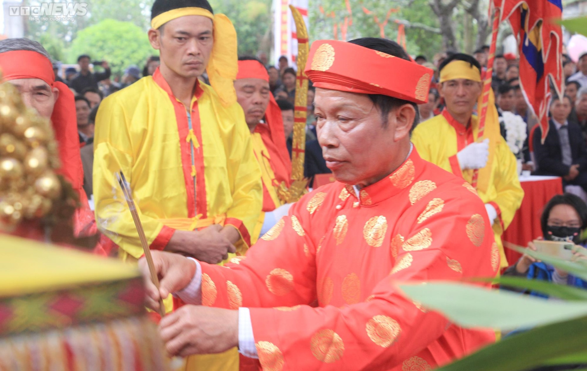 Về Hải Phòng xem các bô lão thề không tham nhũng - 4