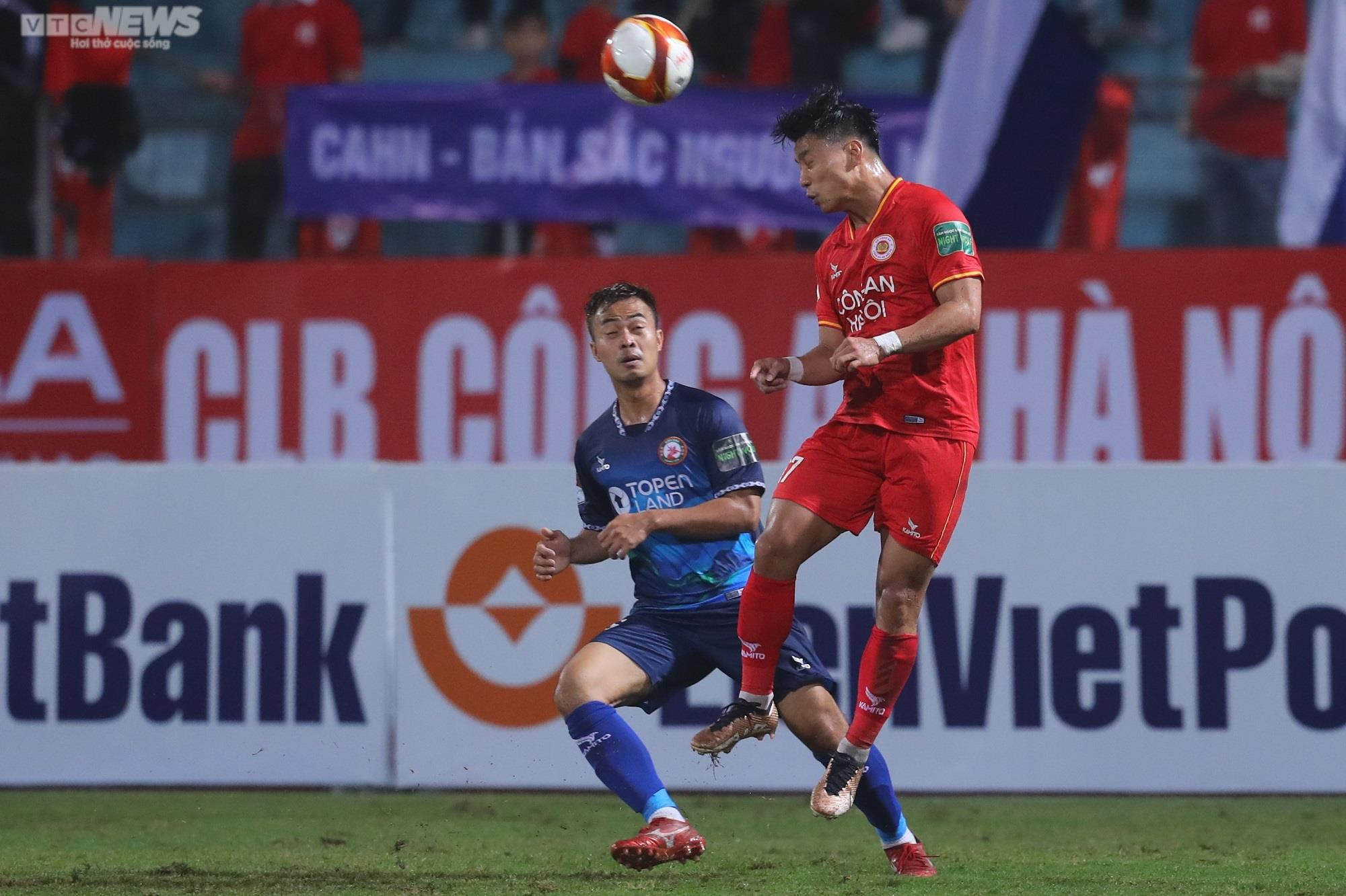 Văn Thanh, Văn Hậu ra mắt tưng bừng trong màu áo CLB Công an Hà Nội - 2