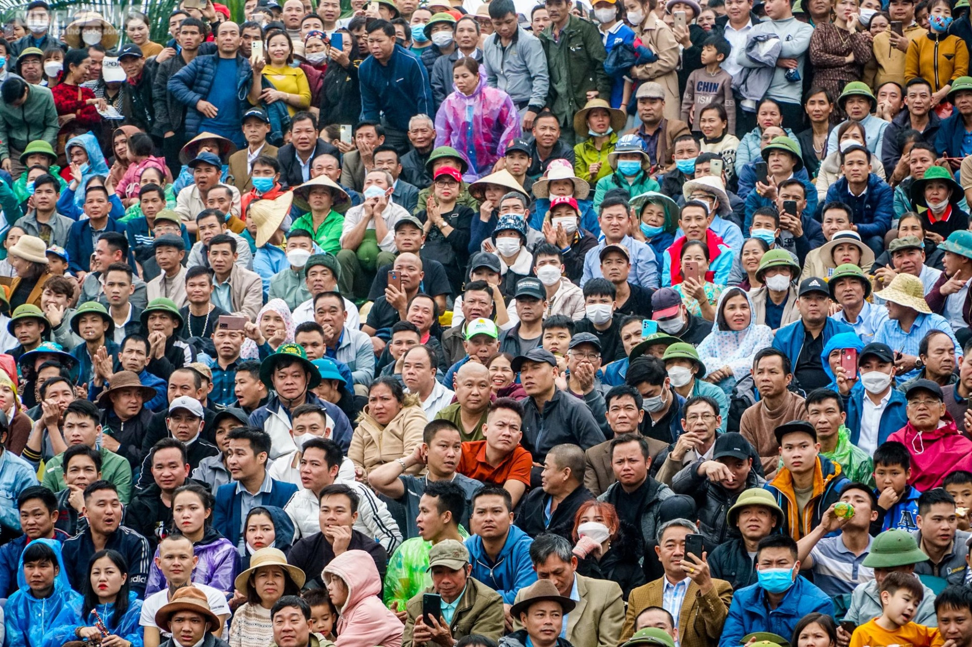 Vĩnh Phúc: Thót tim những pha cáng hầu, móc hàm của các ‘ông trâu’ Hải Lựu - 12