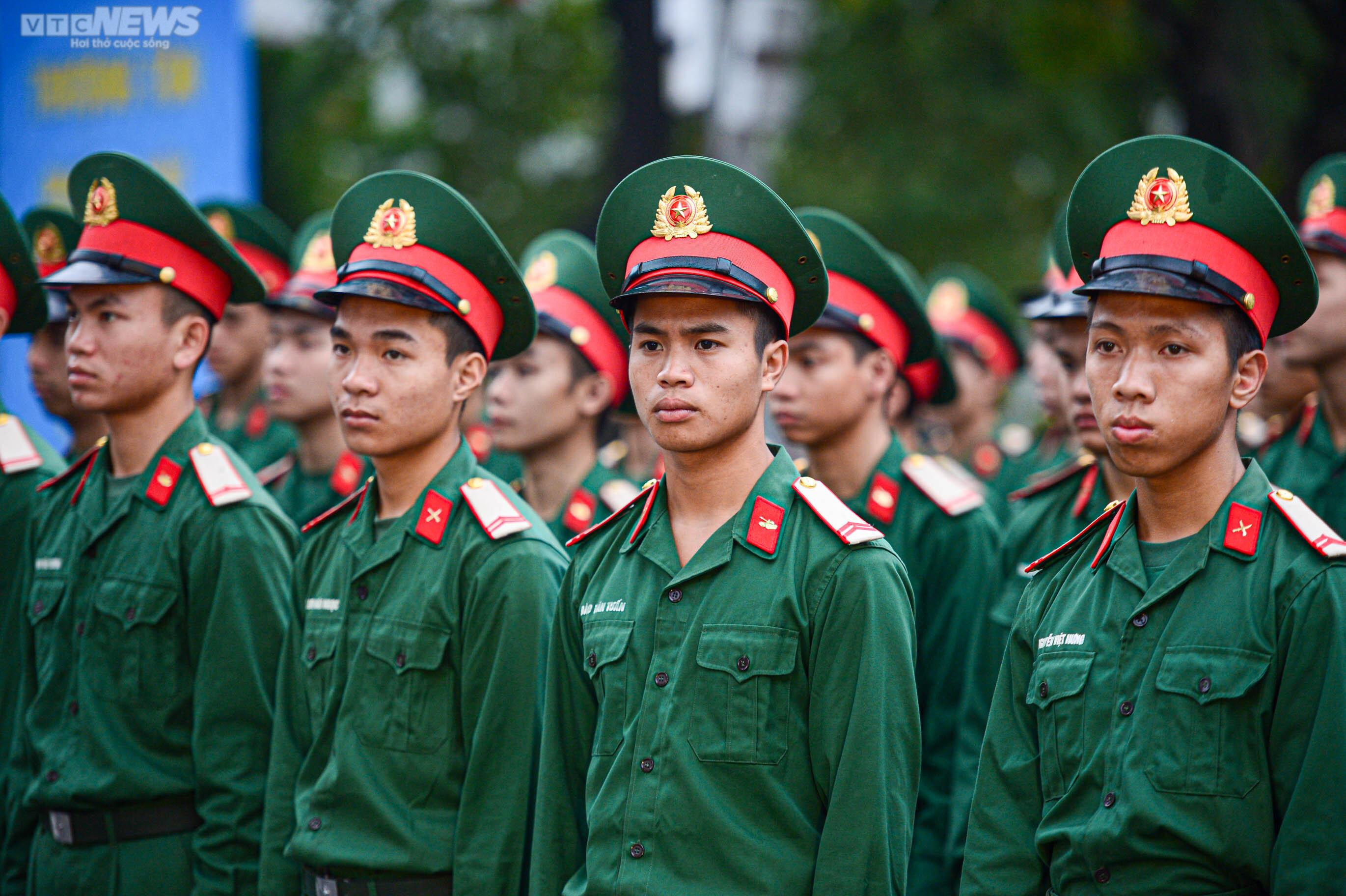 Bộ trưởng GTVT: Thượng tôn pháp luật để xây dựng văn hoá giao thông - 4