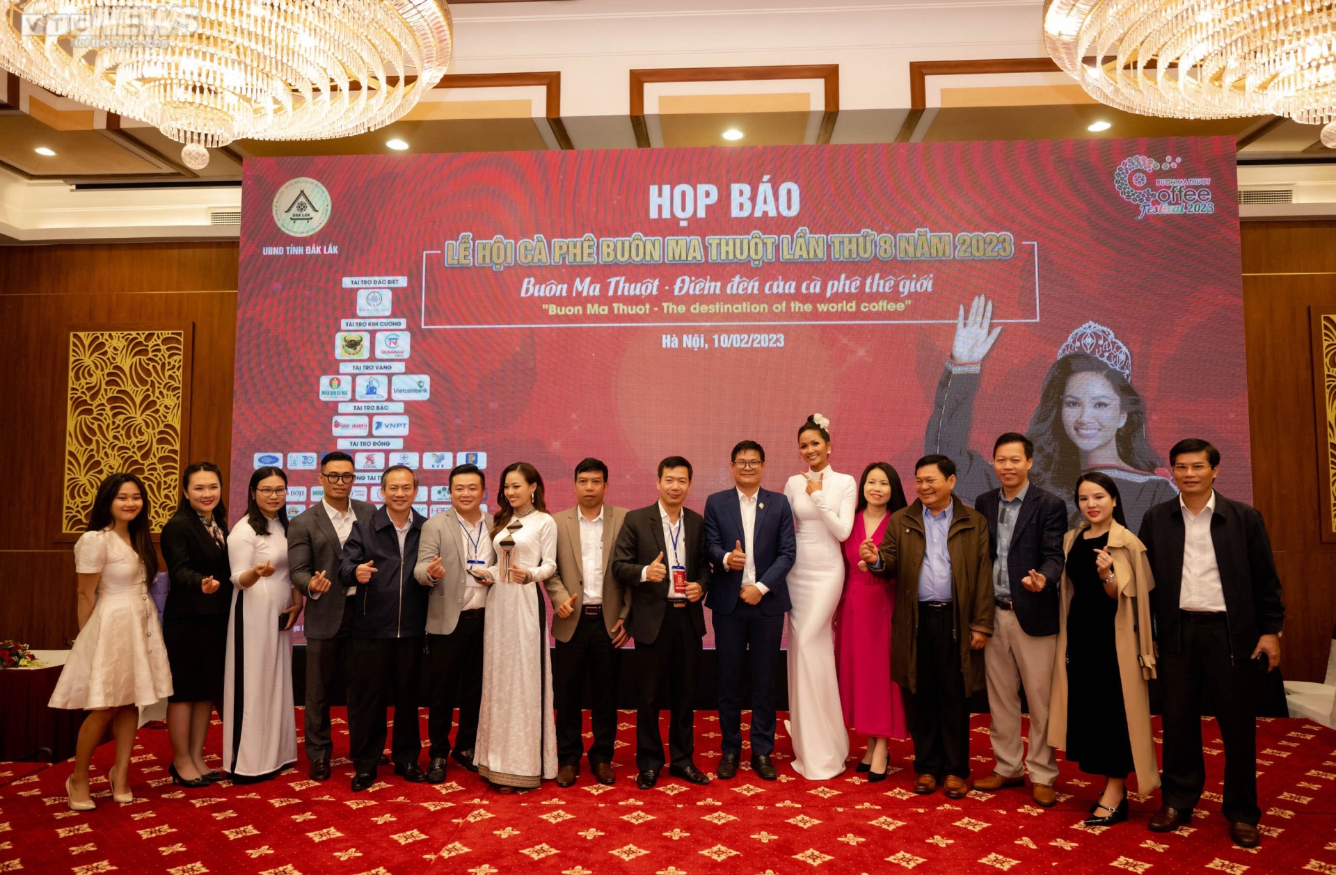 Hoa hậu H'Hen Niê làm đại sứ truyền thông Lễ hội cà phê Buôn Ma Thuột năm 2023 - 14