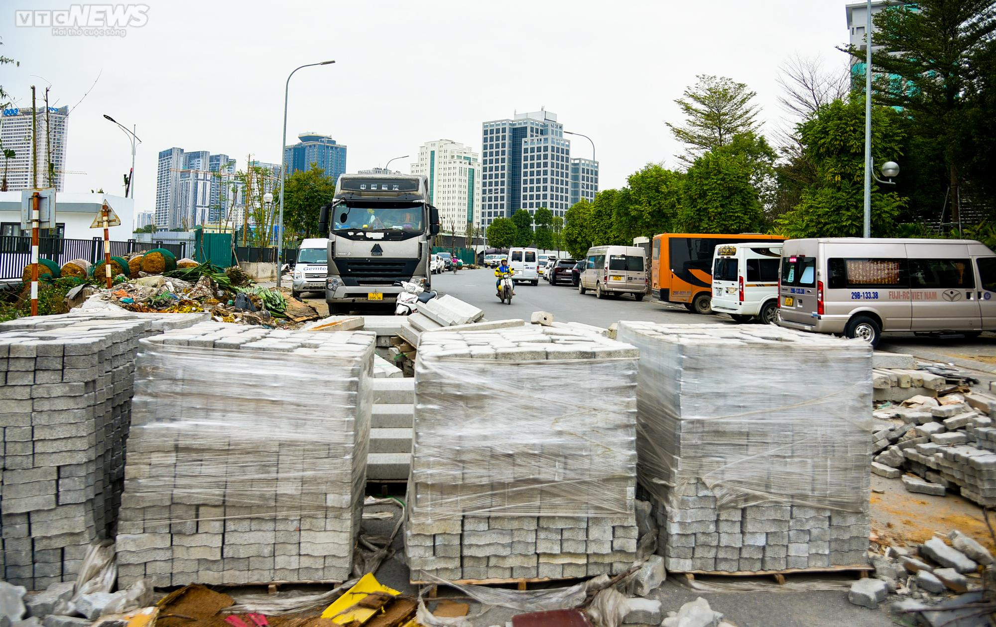 Rác thải ngập ngụa, bủa vây trên con đường mới mở - 7