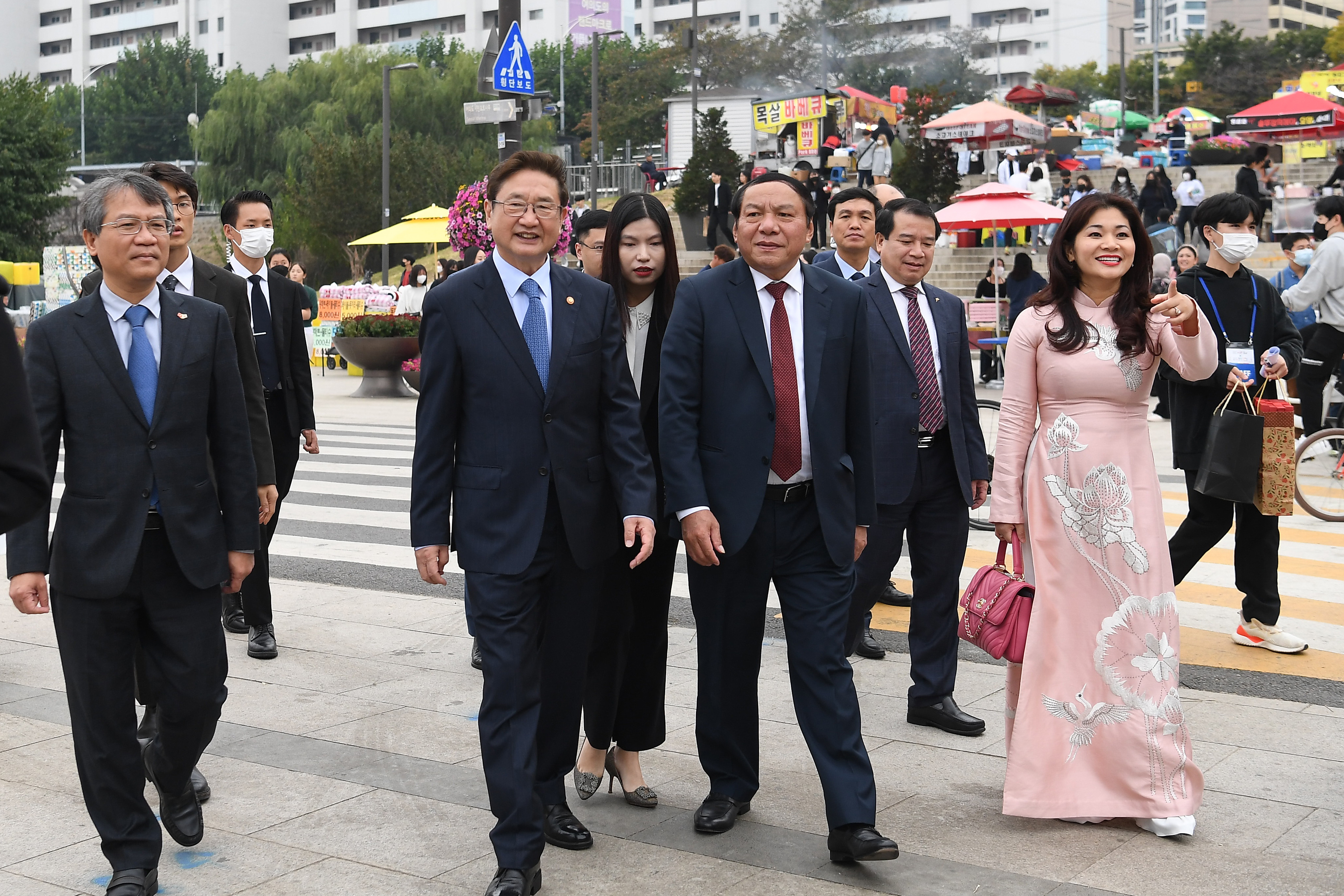 Tâm và Tầm - 'chìa khoá' kiến tạo văn hoá Việt Nam? - 6