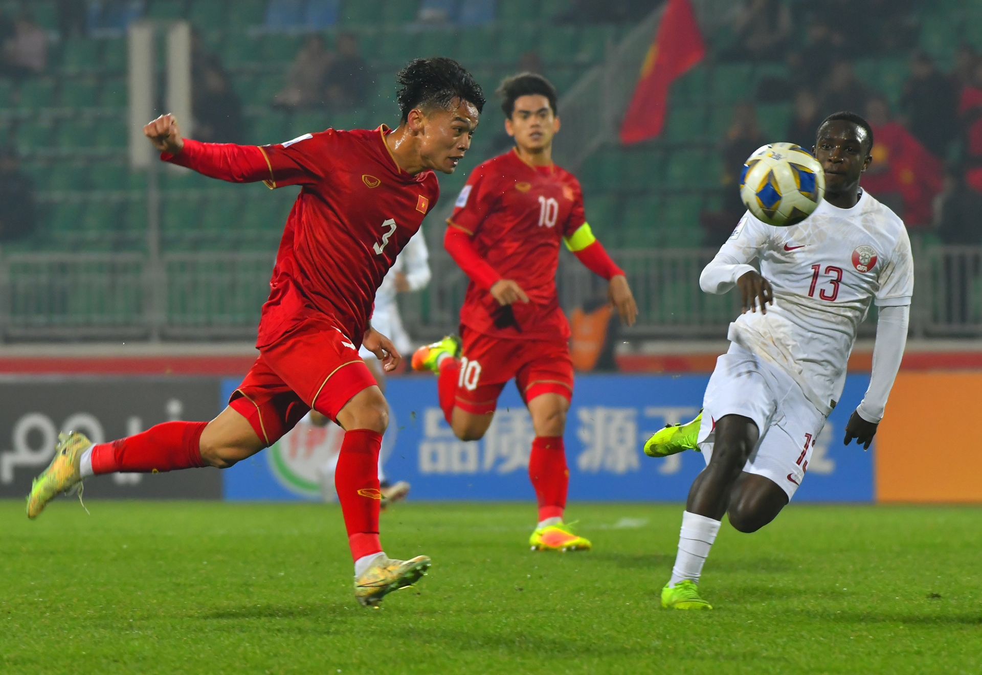 Thắng kịch tính U20 Qatar, U20 Việt Nam vỡ òa cảm xúc - 8