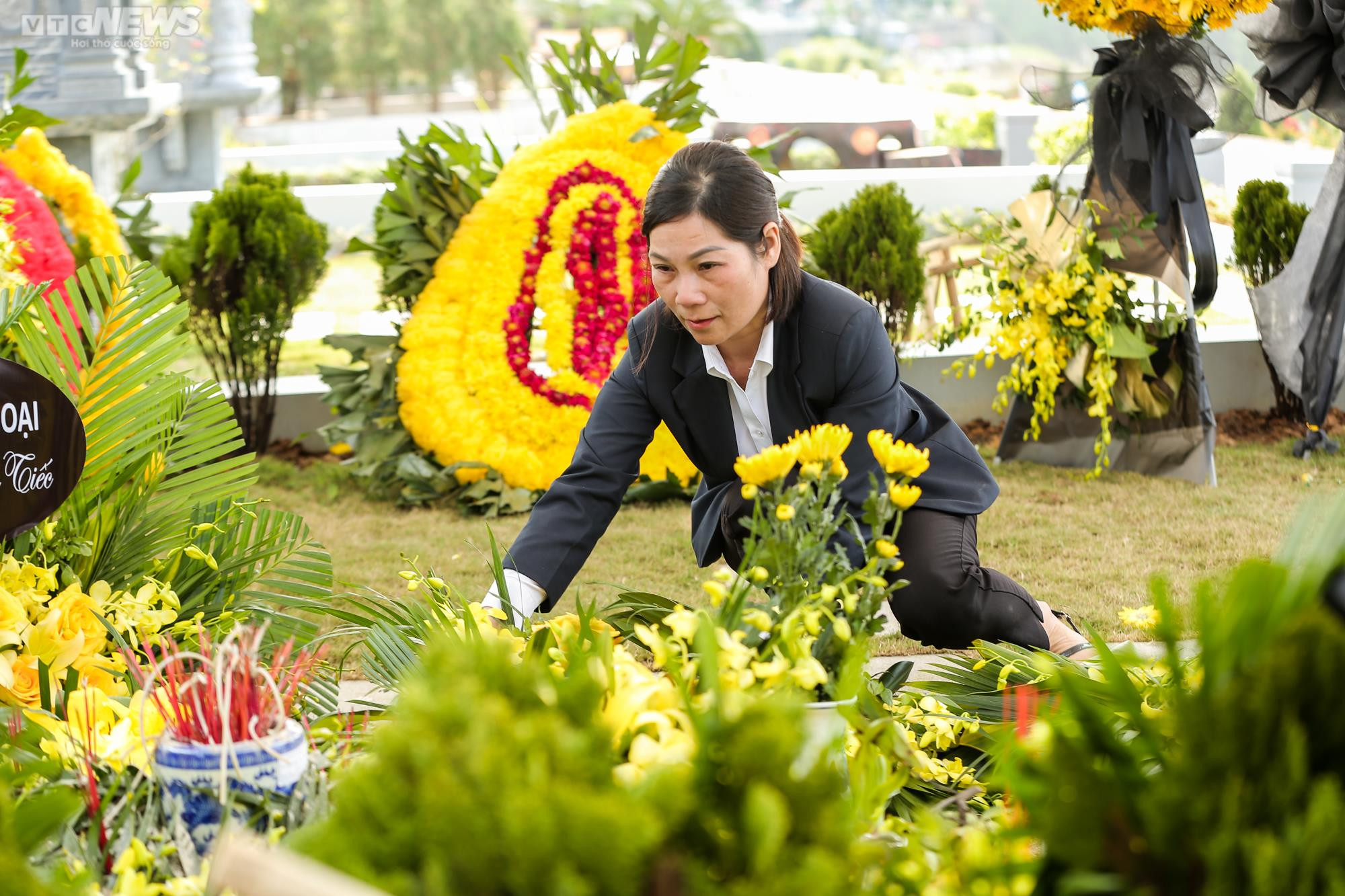 Người phụ nữ 10 năm làm 'giúp việc' cho người đã khuất - 11