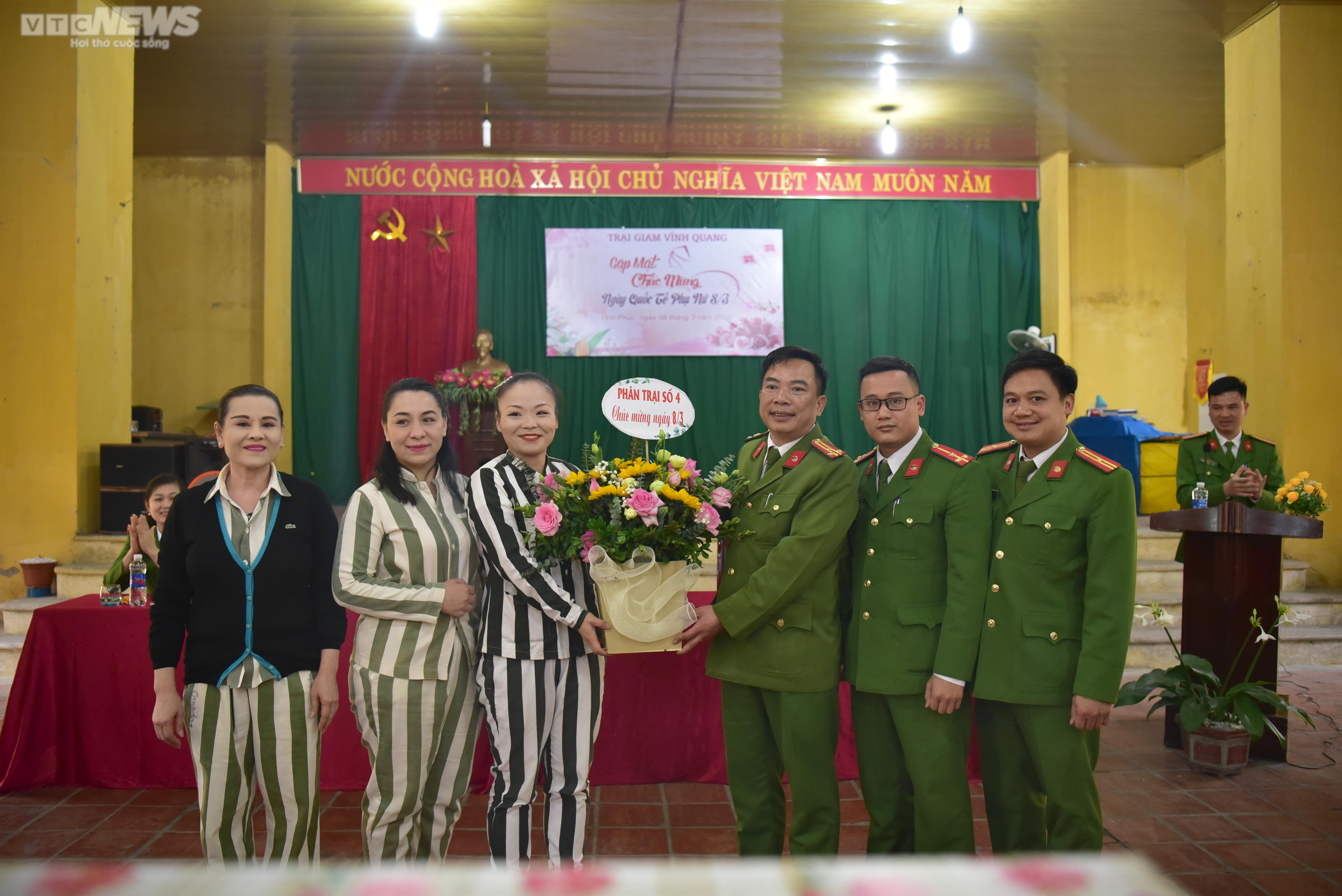 Ngày 8/3 của những nữ phạm nhân nước ngoài tại Trại giam Vĩnh Quang - 1