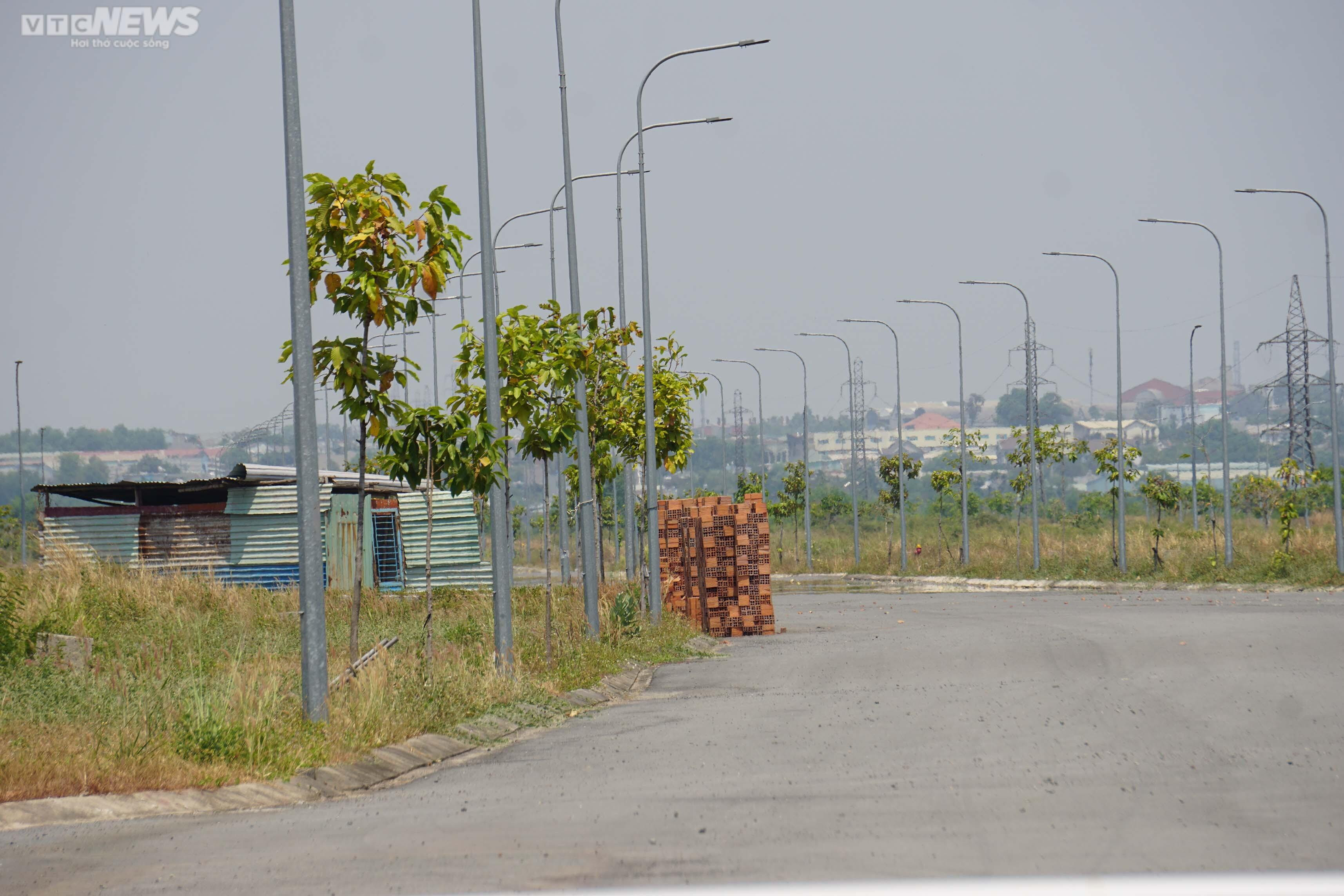 Bình Dương: Rao bán dự án ngay trước biển cảnh báo rủi ro của chính quyền - 4