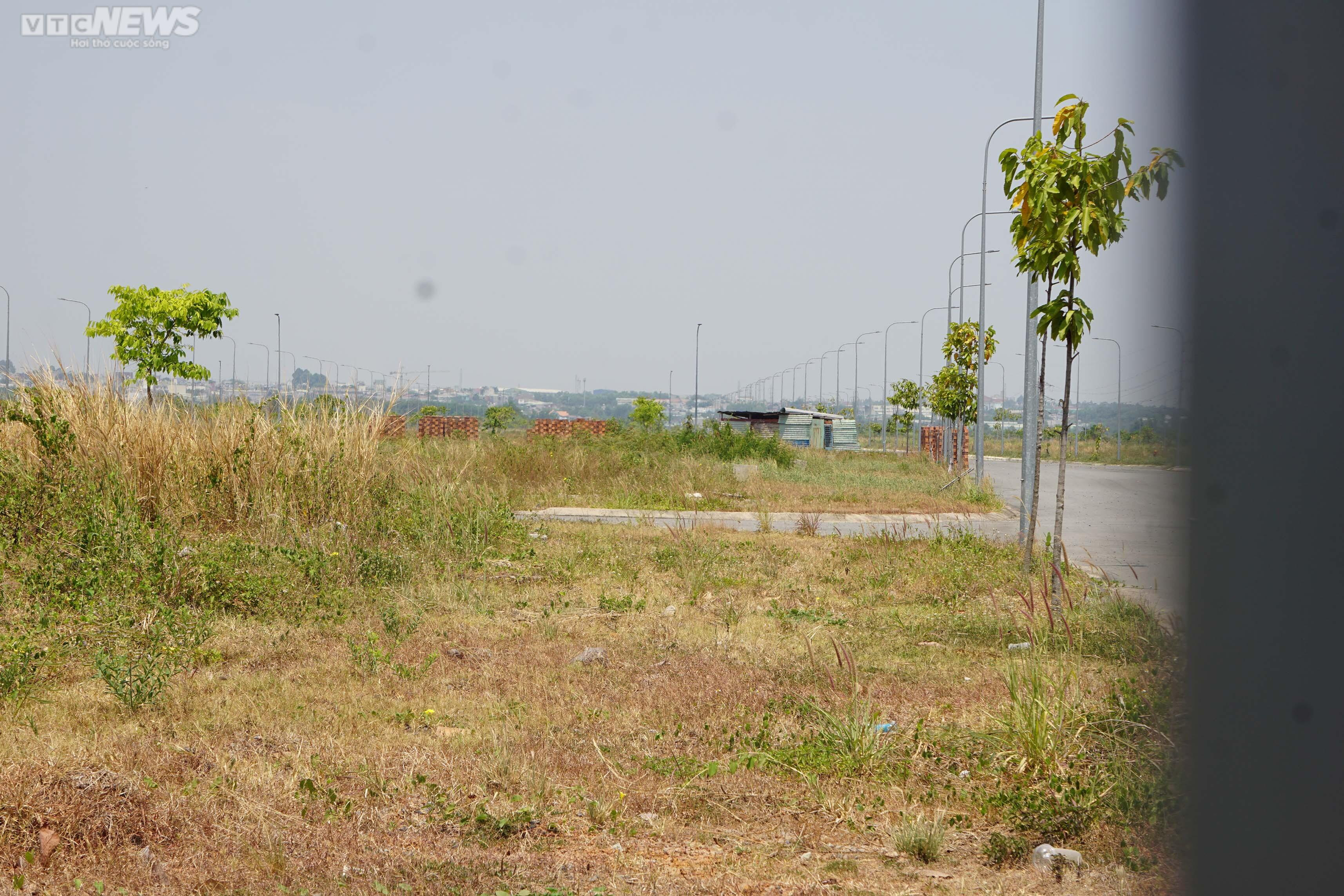 Bình Dương: Rao bán dự án ngay trước biển cảnh báo rủi ro của chính quyền - 6