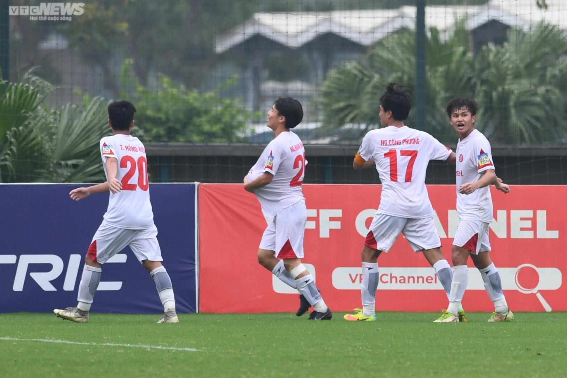 Đội trưởng U16 Việt Nam tỏa sáng giúp U17 Viettel vô địch Quốc gia - 7