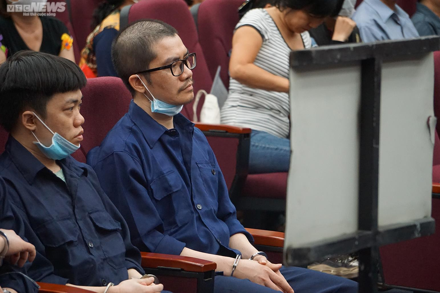 Ảnh: CEO Alibaba Nguyễn Thái Luyện cùng đồng phạm trong phiên phúc thẩm đầu tiên - 14