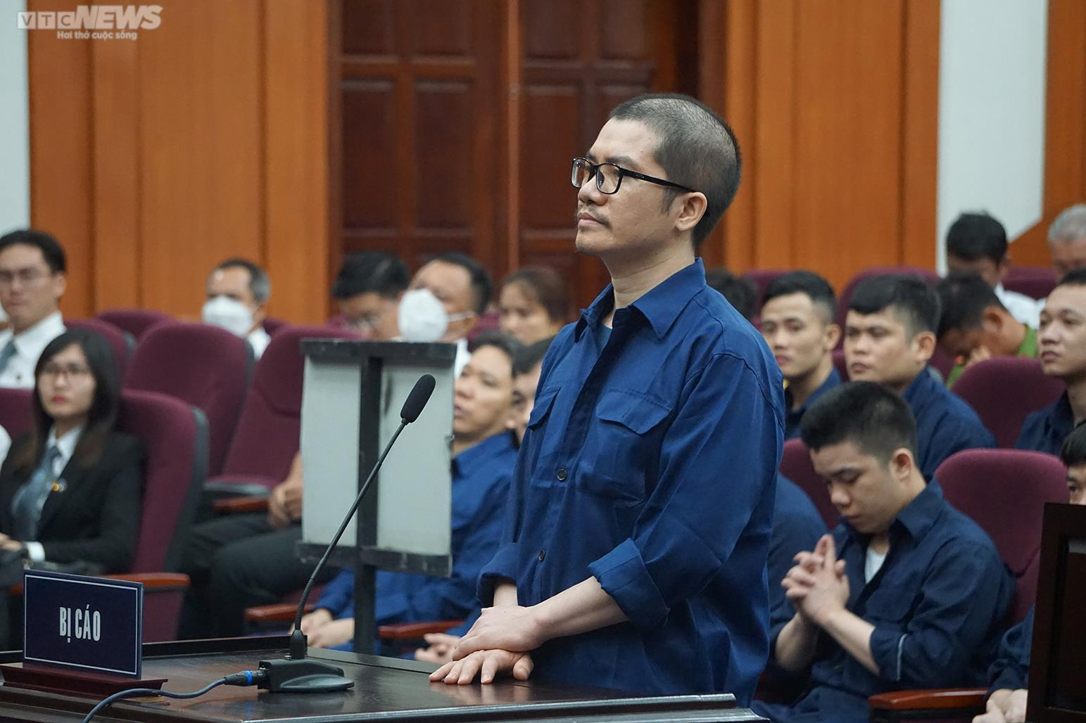 Ảnh: CEO Alibaba Nguyễn Thái Luyện cùng đồng phạm trong phiên phúc thẩm đầu tiên - 3