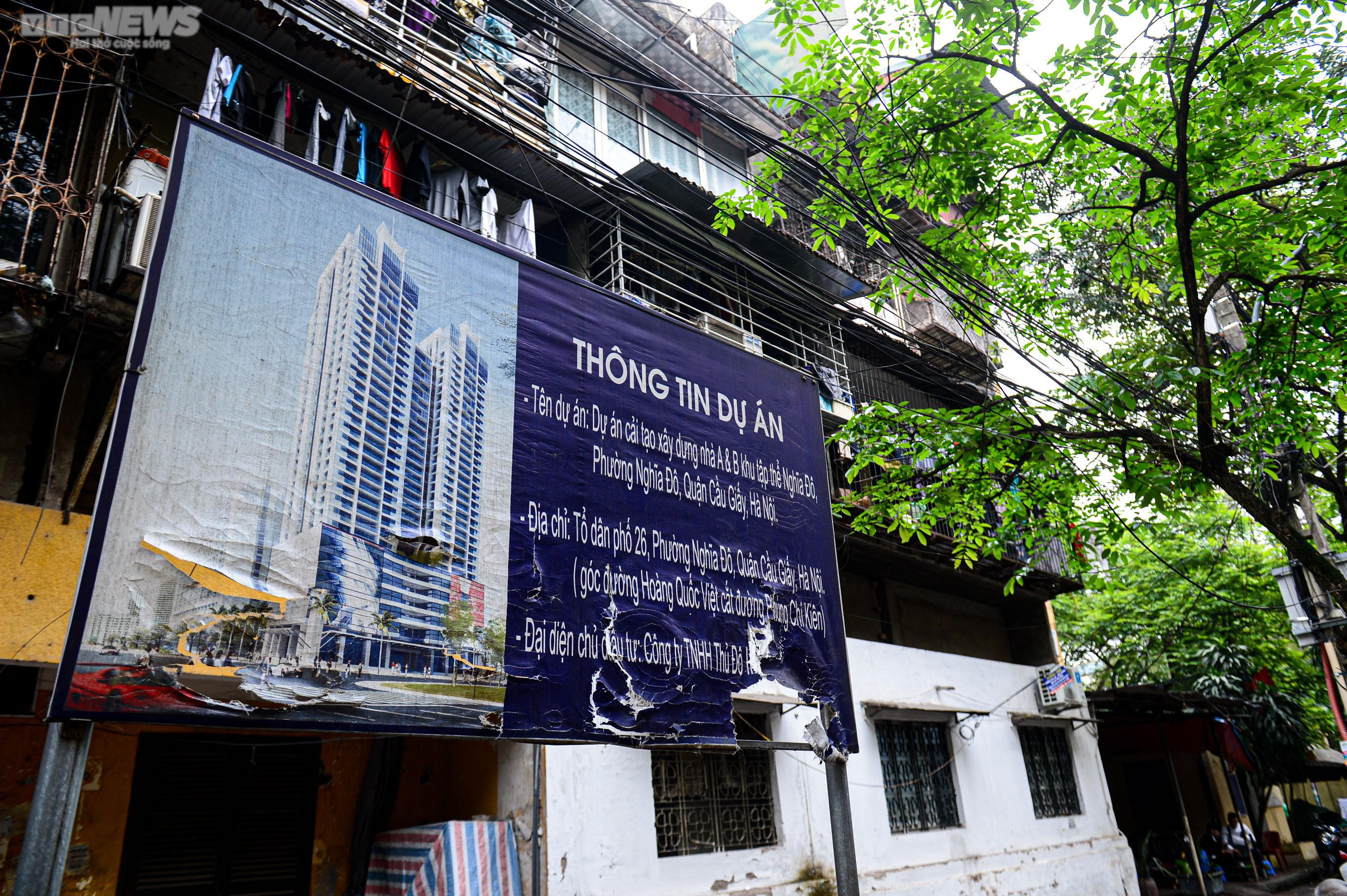 Người Hà Nội bất an sống trong khu tập thể chờ sập, không mưa cũng dột - 3