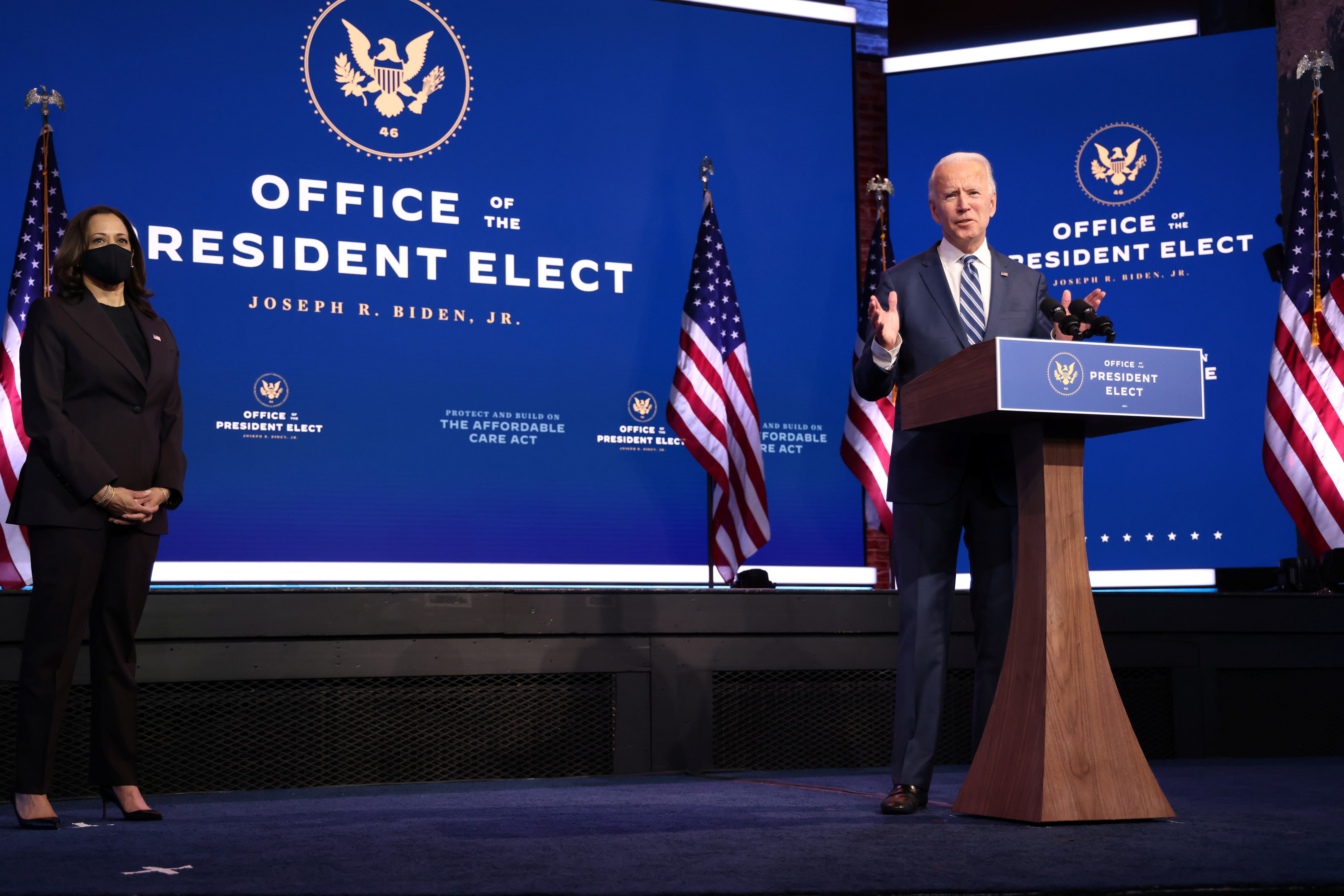 Nhìn lại nửa thế kỷ theo đuổi ghế tổng thống Mỹ của ông Joe Biden - 17