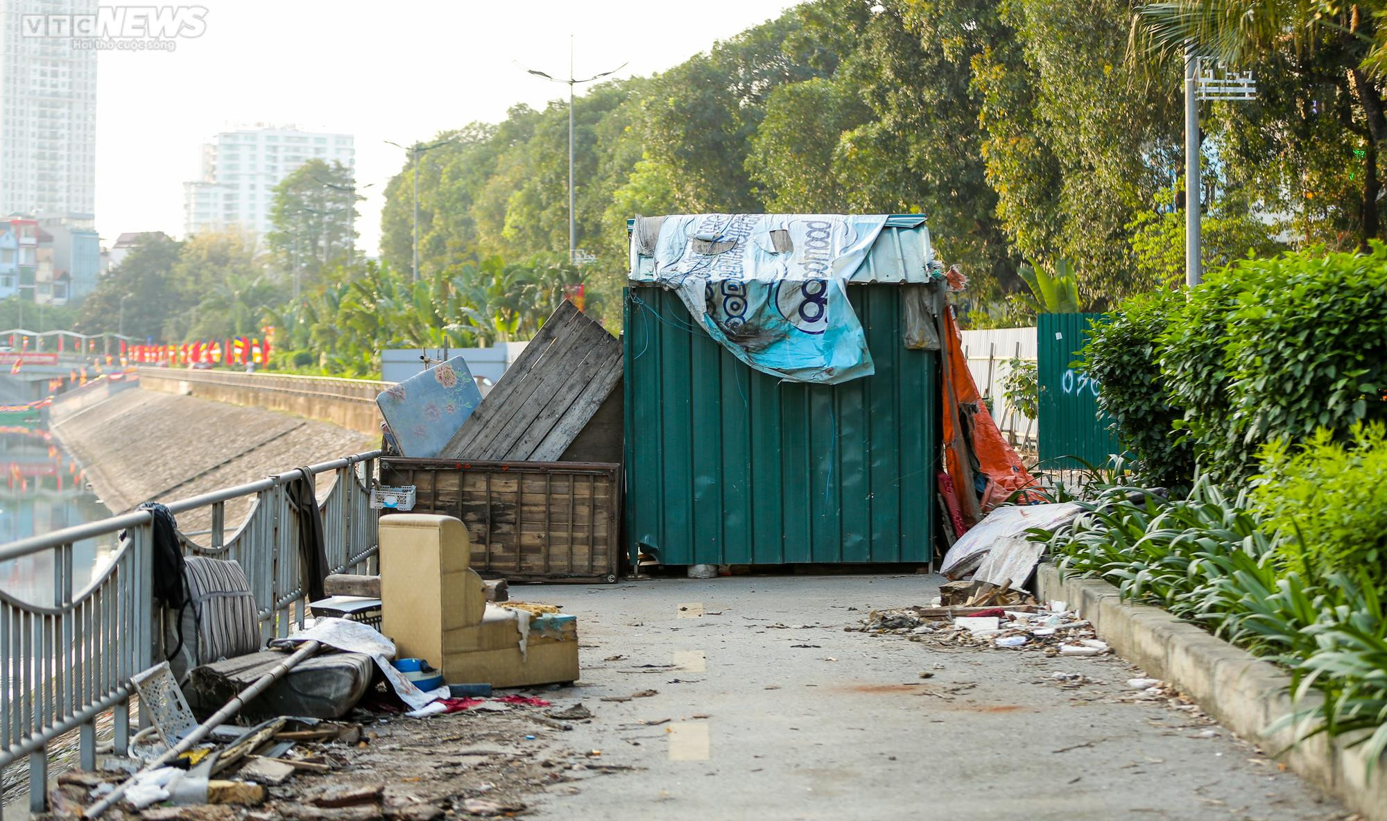 Tuyến đường đi bộ ven sông Tô Lịch ra sao sau gần 1 năm dừng hoạt động? - 3