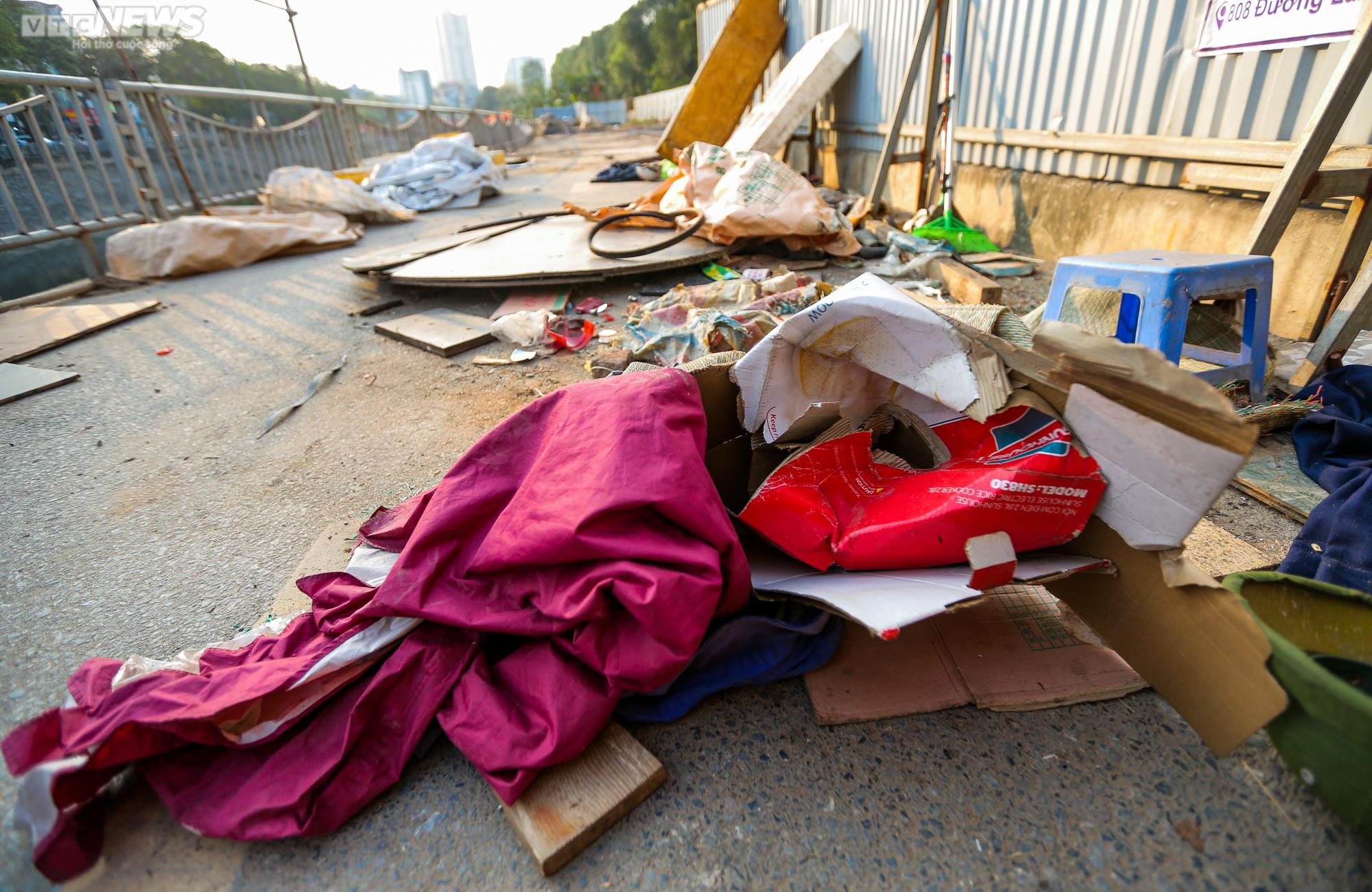 Tuyến đường đi bộ ven sông Tô Lịch ra sao sau gần 1 năm dừng hoạt động? - 12